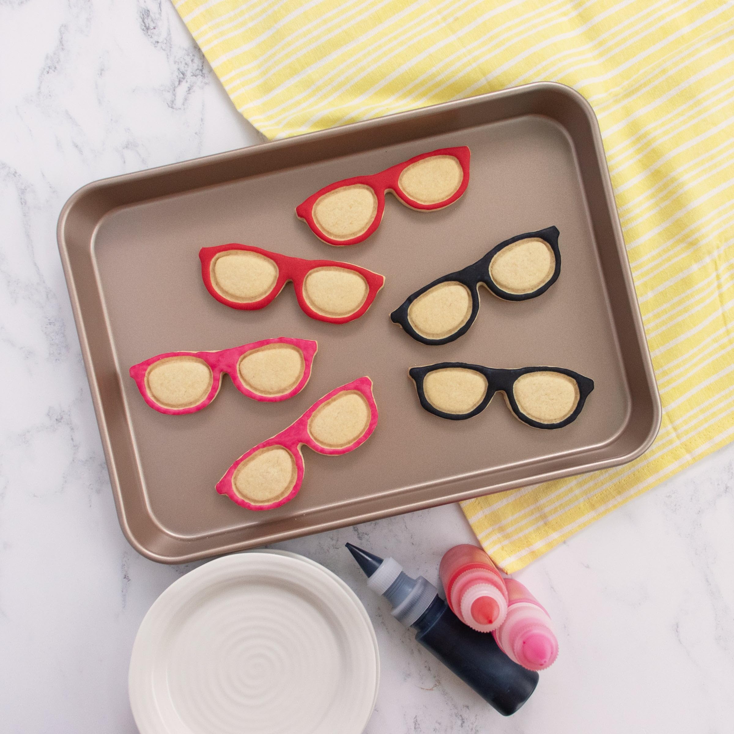 Spectacles Cookie Cutter, 1 Piece - Bakerlogy