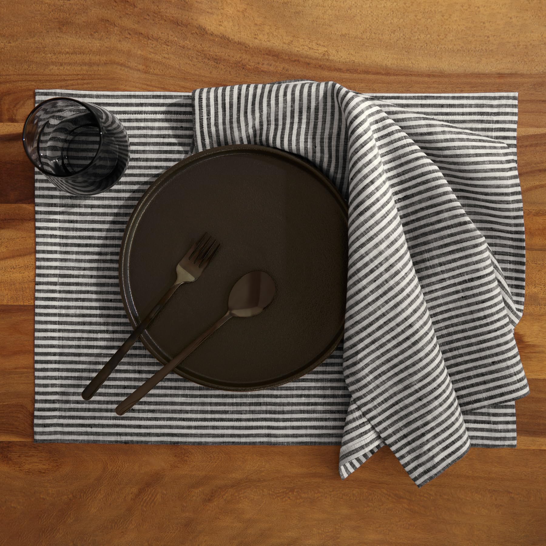 Solino Home Stripe Linen Placemats 19'' L X 14'' W Inch - 100% Pure Linen Black And White Cloth Placemats Set Of 4 - Narrow Stri