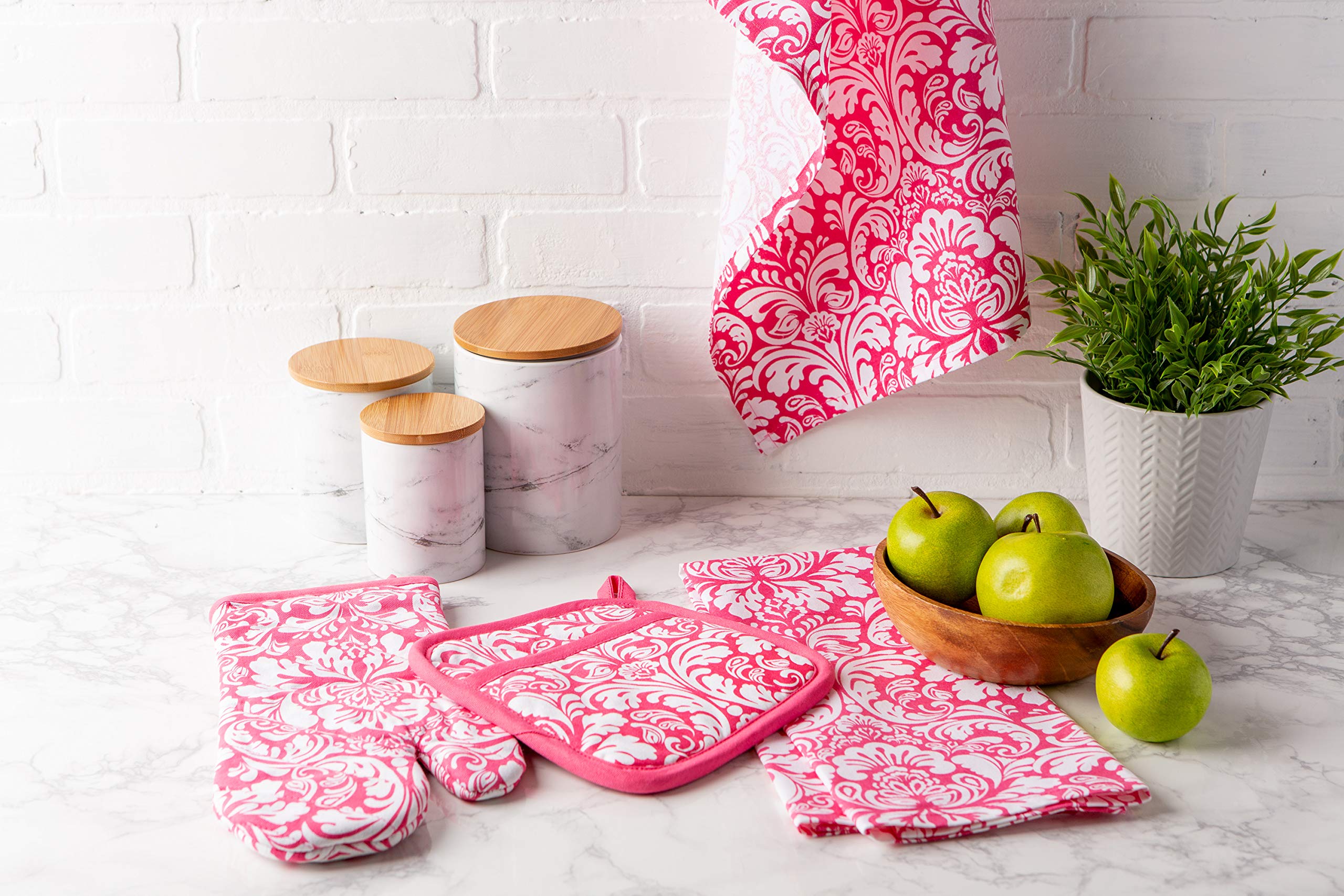Dii Quilted Kitchen Oven Mitt & Potholder Set, Hanging Loop For Convenient Storage, Om 6.5X12/Ph 8X8.5, Pink Damask Print, 2 Pie