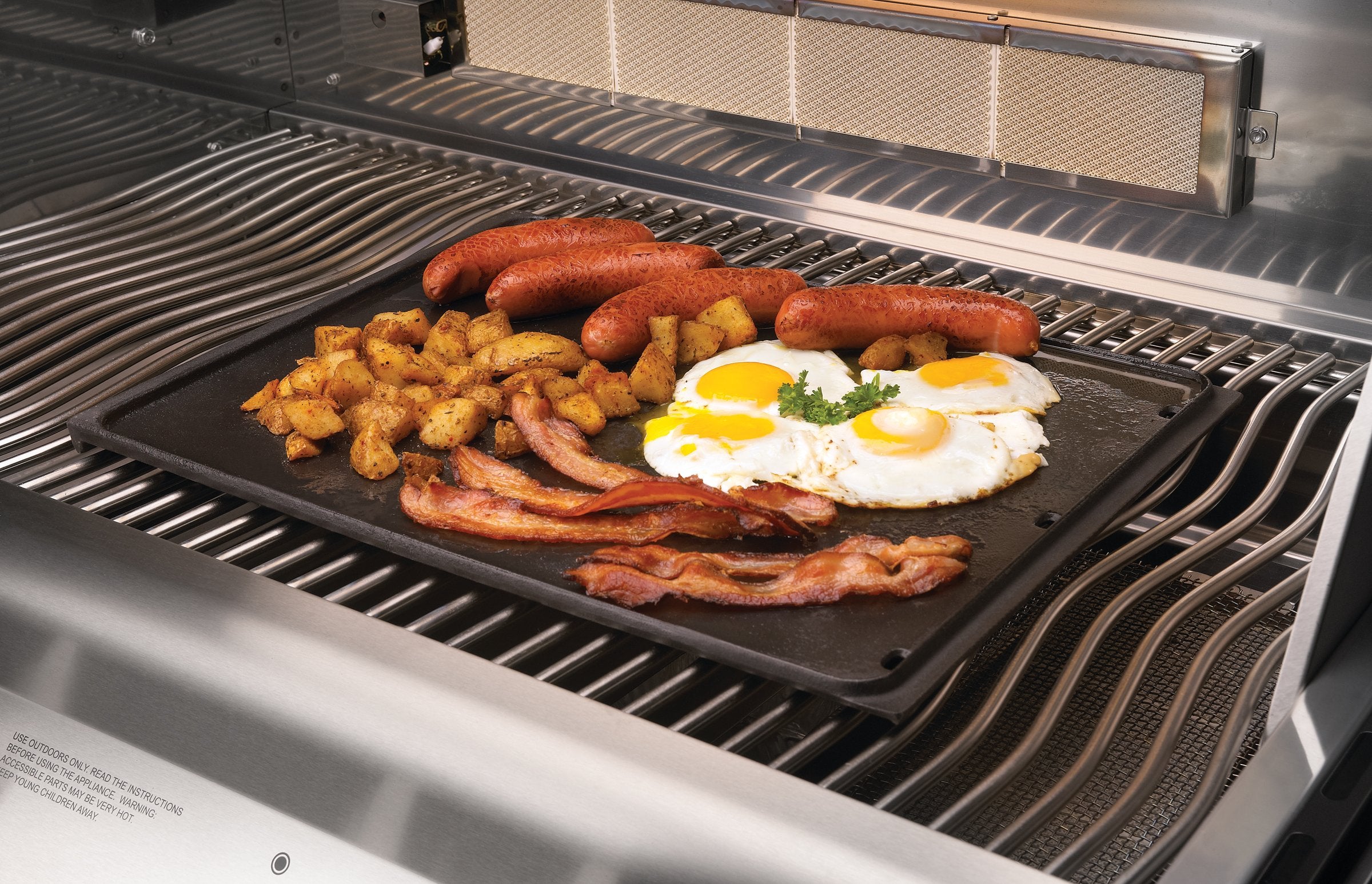 Cast Iron Reversible Griddle For Rogue 425 - 56425 - Napoleon Barbecue Grill Accessory, Fits Napoleon Rogue 425 Barbecue Grills,