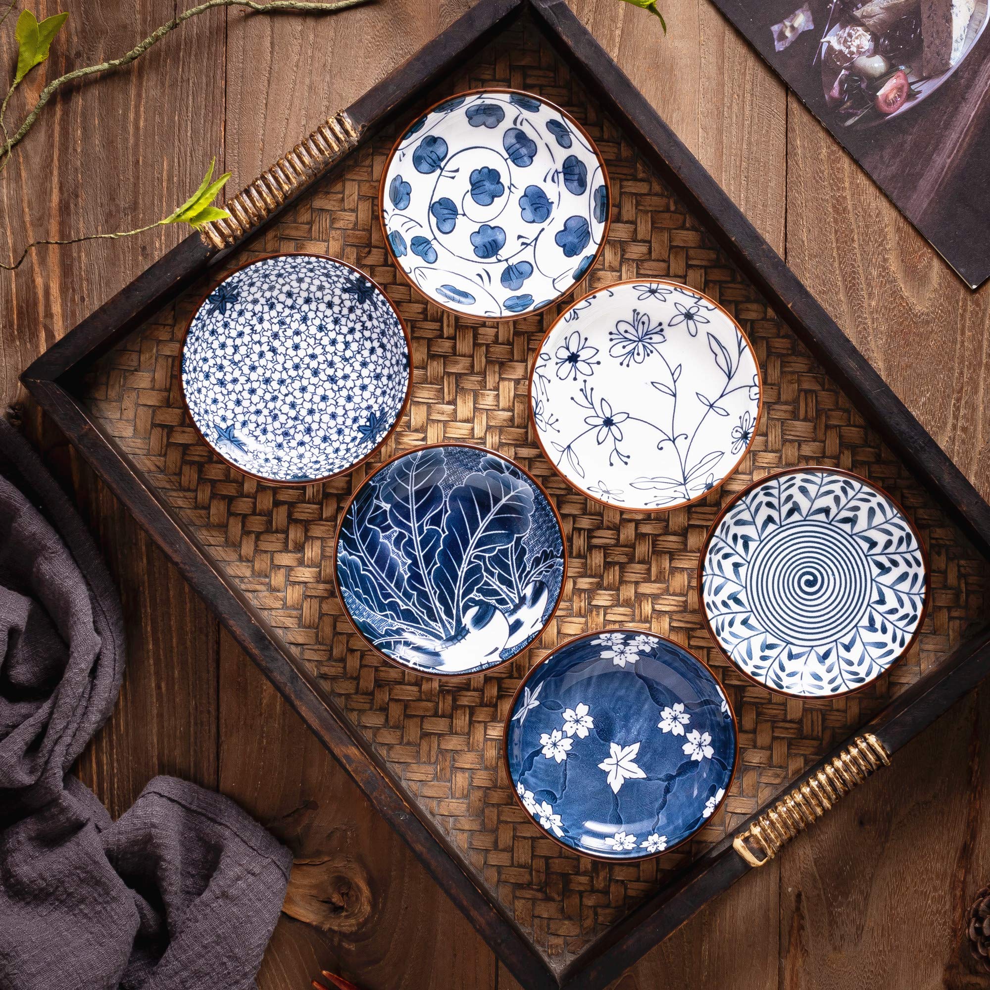 Swuut Ceramic Dipping Bowls Set of 6, 4" Blue and White Soy Sauce Dishes for Sushi, Snack, and Dip - KYB001