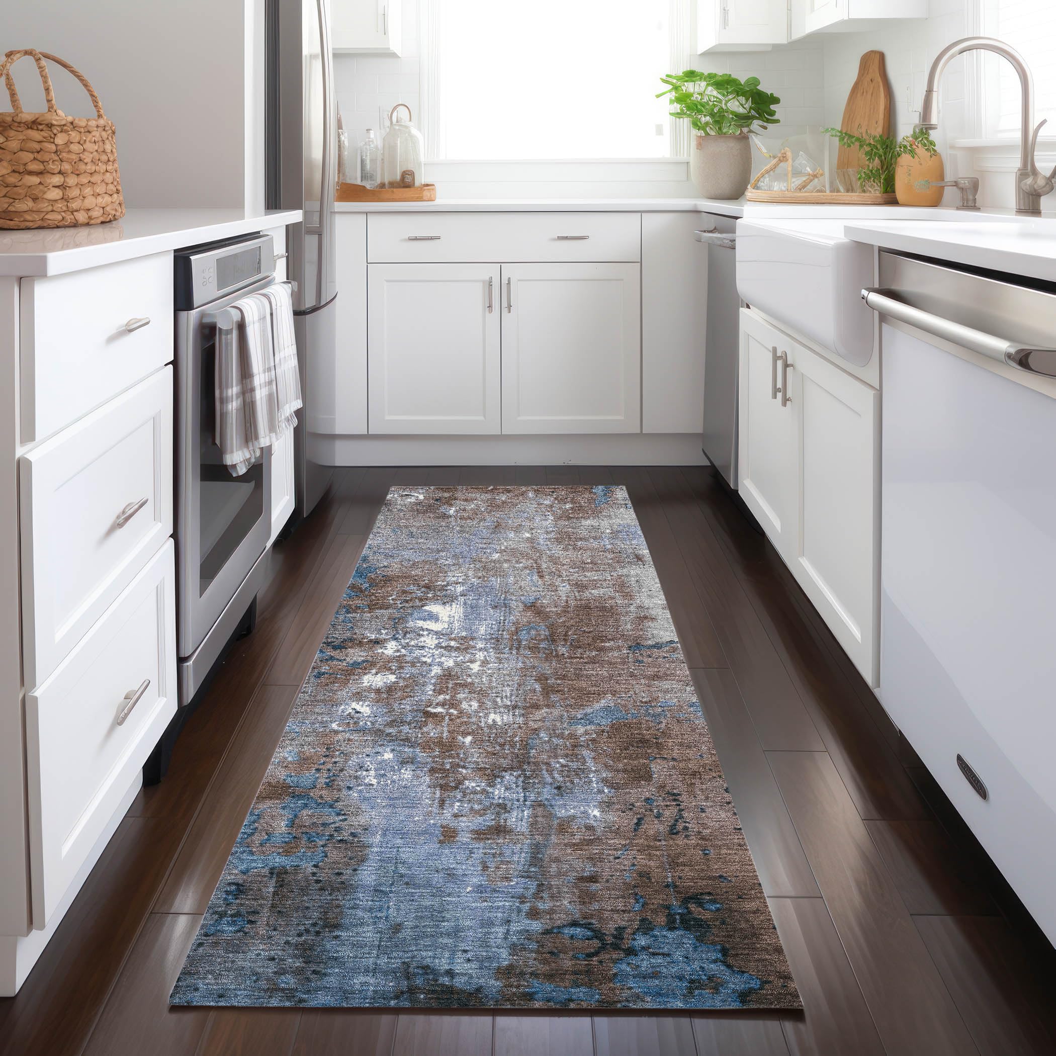 Machine Washable Indoor/Outdoor Chantille Coffee 23 x 76 Runner Rug