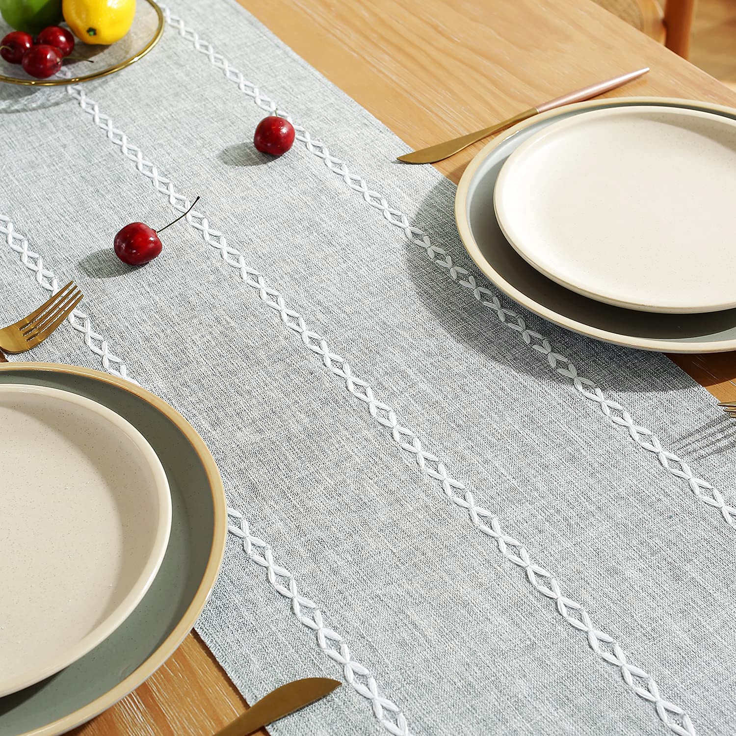 Chassic Rustic Farmhouse Style Linen Table Runner, Boho Handmade Tassel Embroidery Table Runners 90 Inches Long For Holiday Part