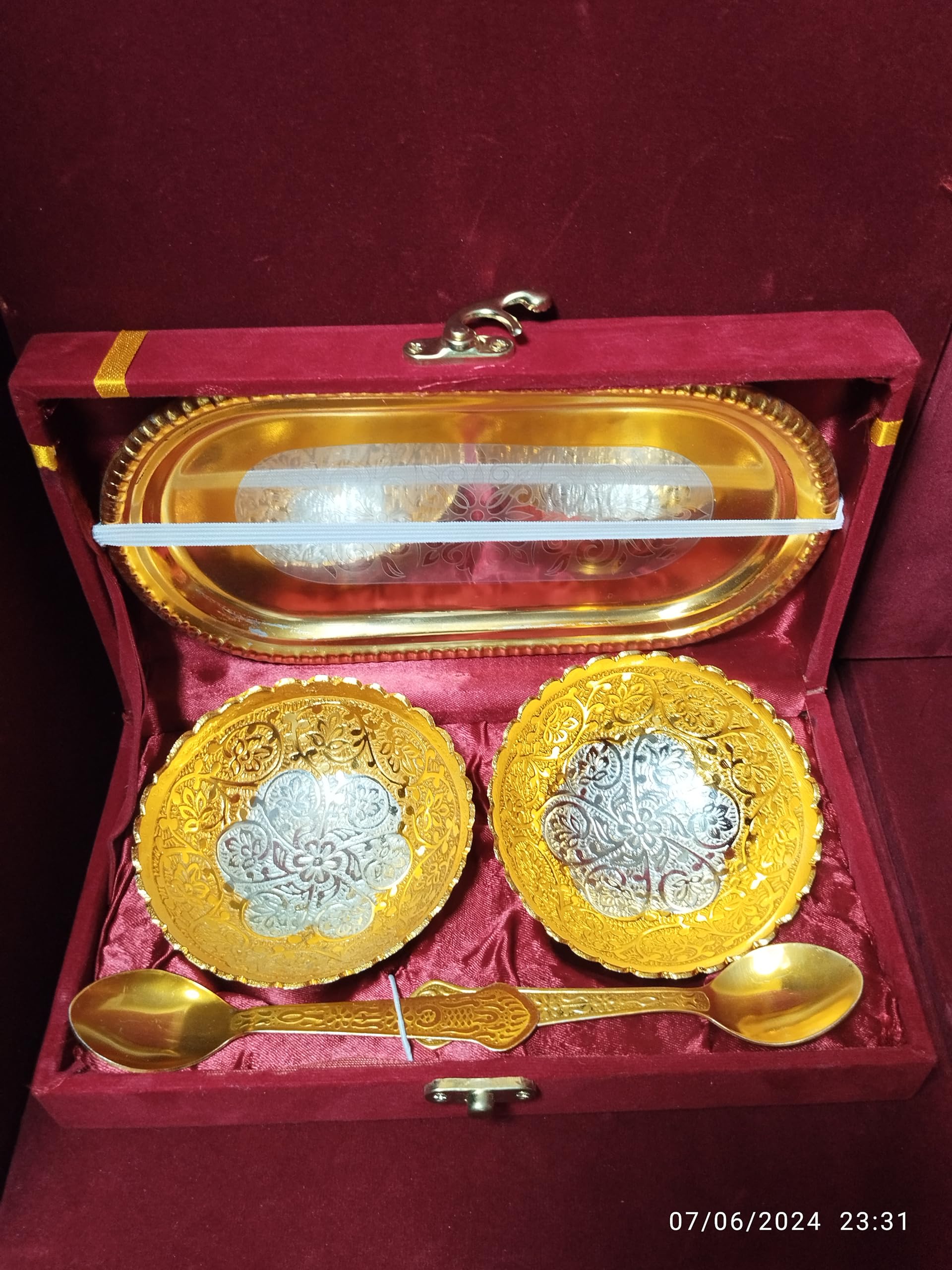 SS DECORATION Brass Floral Bowl Set with Tray and Spoon Pack Used for Diwali Gifting Dry Fruit, Sweets and Home Decor