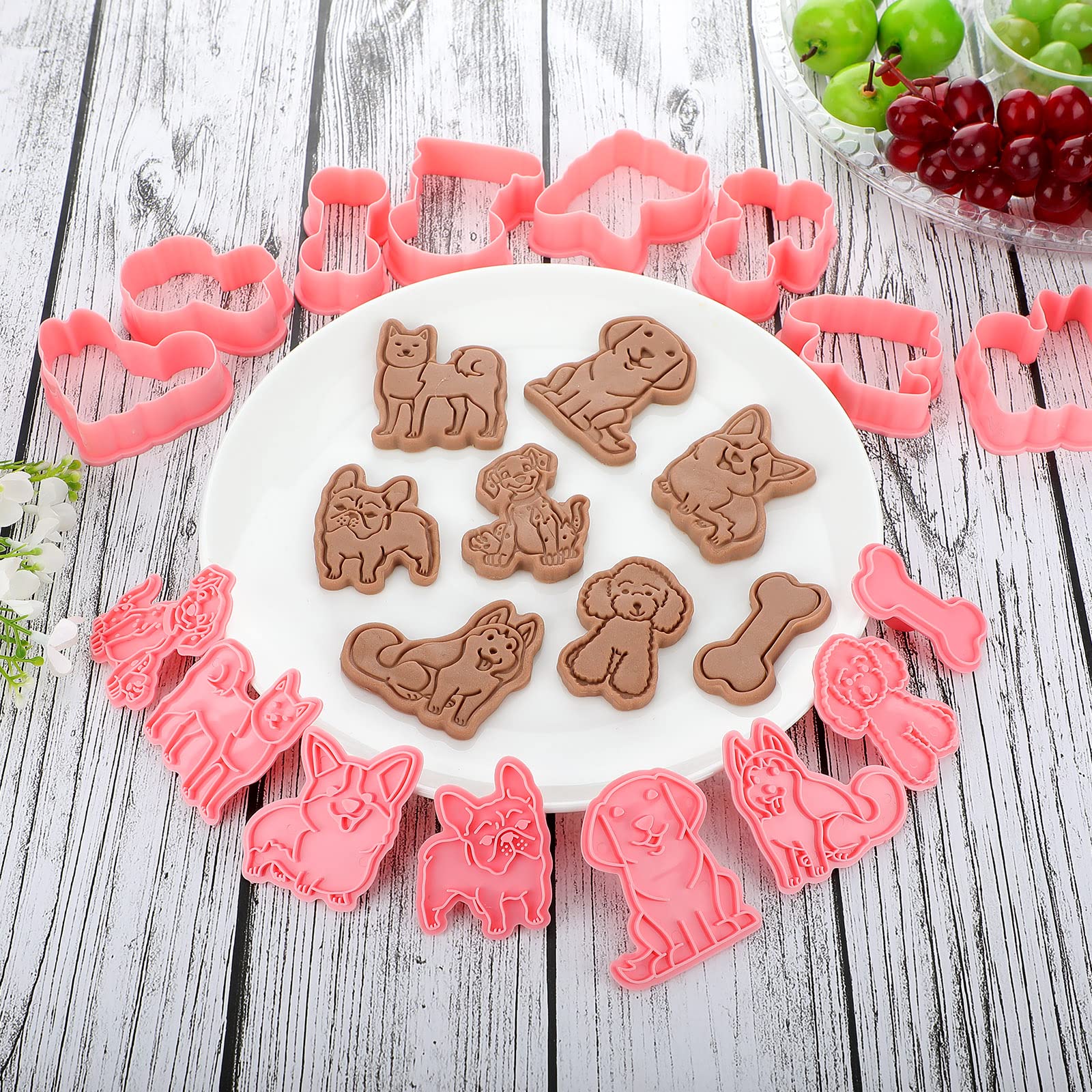 8 Pcs Dog Cookie Cutters With Plunger Stamps Set 3D Puppy Bone Shape Biscuit Cutter Funny Cartoon Cookie Stamps Stamped Embossed