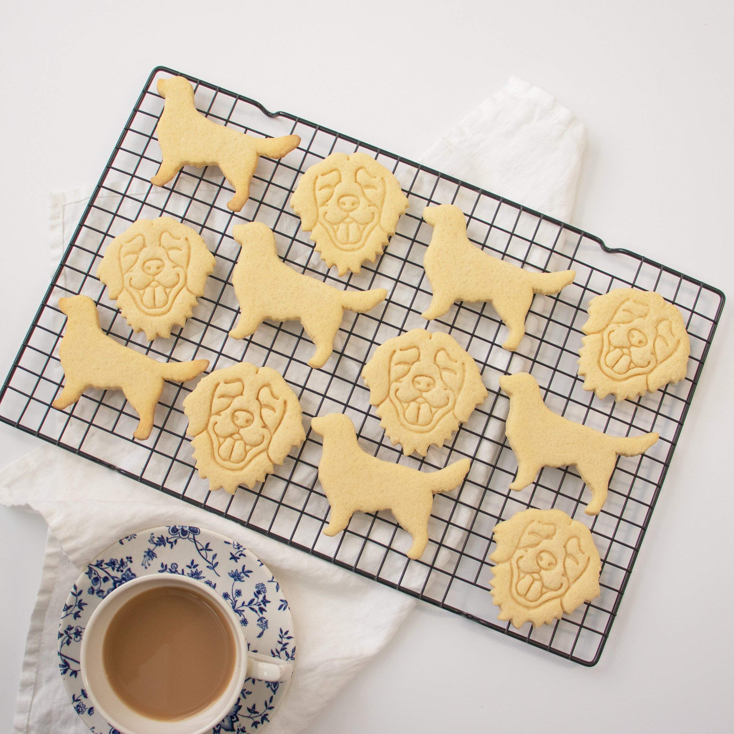 Set Of 2 Golden Retriever Cookie Cutters (Designs: Face & Body), 2 Pieces - Bakerlogy