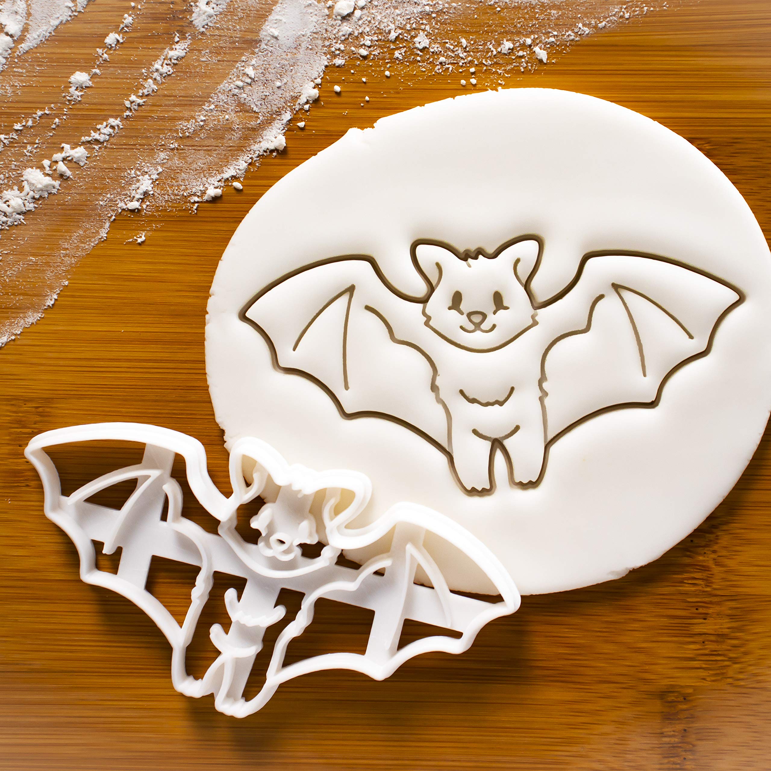 Set Of 2 Bat Cookie Cutters (Designs: Sleeping And Flying), 2 Pieces - Bakerlogy