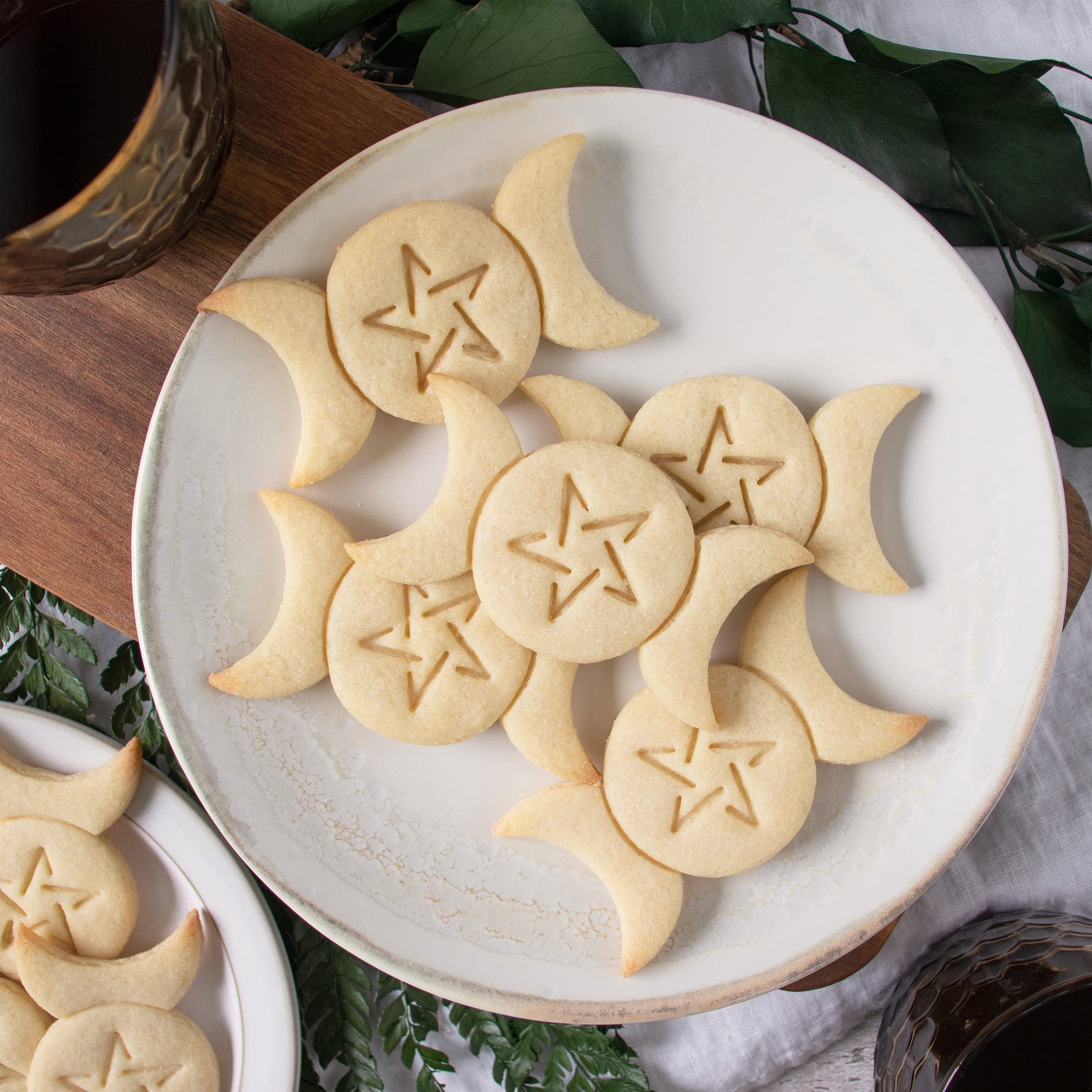 Set Of 2 Goddess Cookie Cutters (Designs: Triple Goddess And Spiral Goddess), 2 Pieces - Bakerlogy