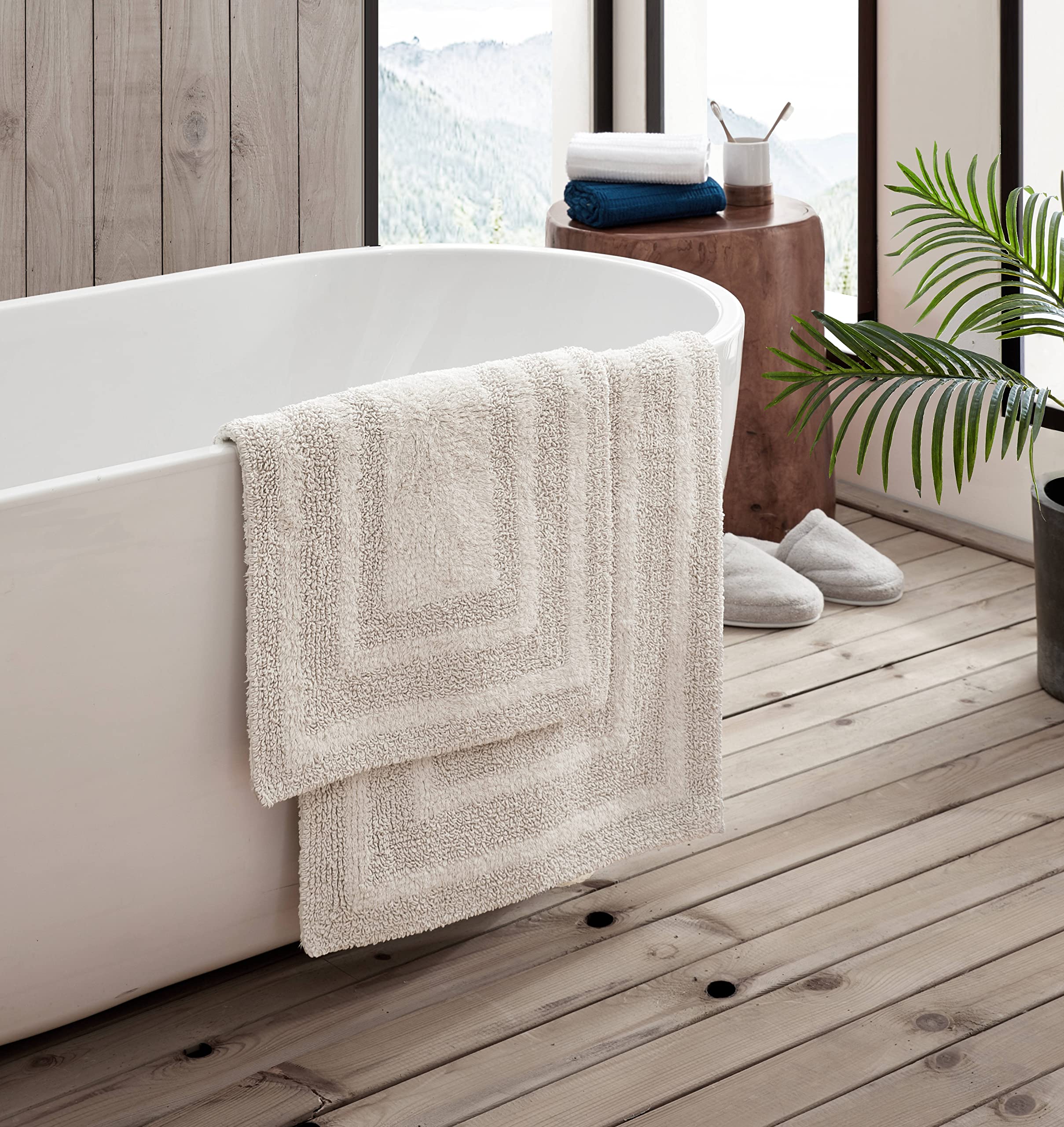 Eddie Bauer - Bathroom Rugs Set, Soft Tufted Cotton Bathroom Decor, Super Absorbent & Quick Dry (Logan Light Grey, 2 Piece)