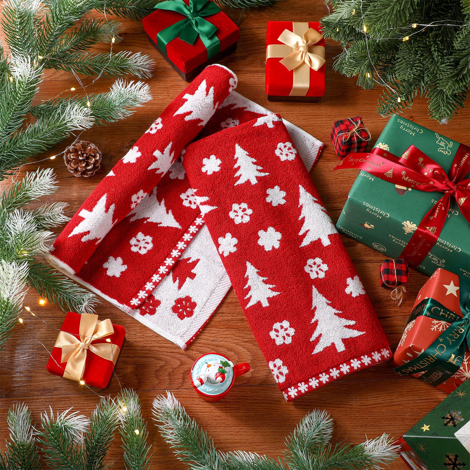 Peryiter 2 Pcs Christmas Hand Towels Red Christmas Tree Towels for Bathroom 100% Cotton Highly Absorbent Soft Decorative Kitchen