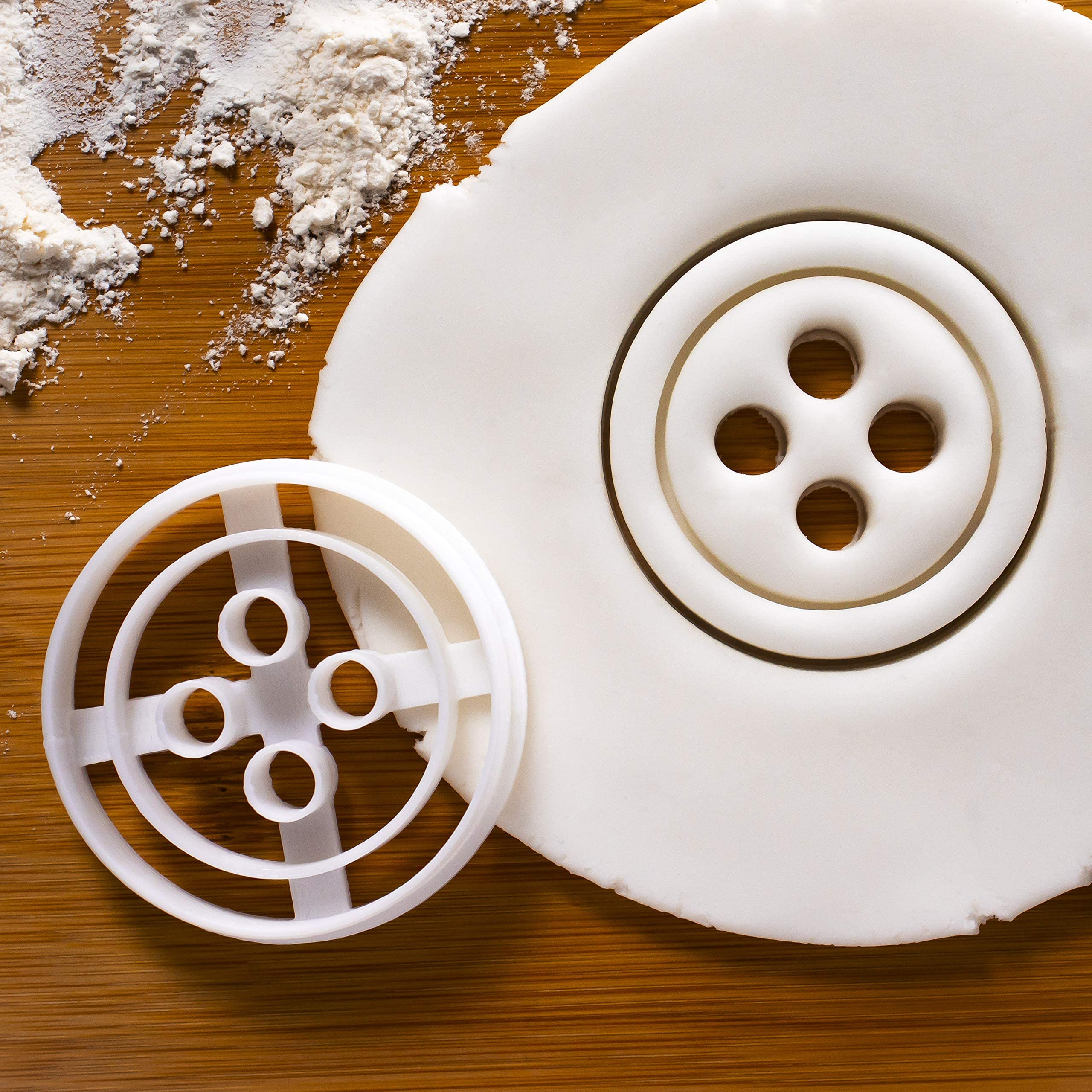 Small Button Cookie Cutter, 1 Piece - Bakerlogy