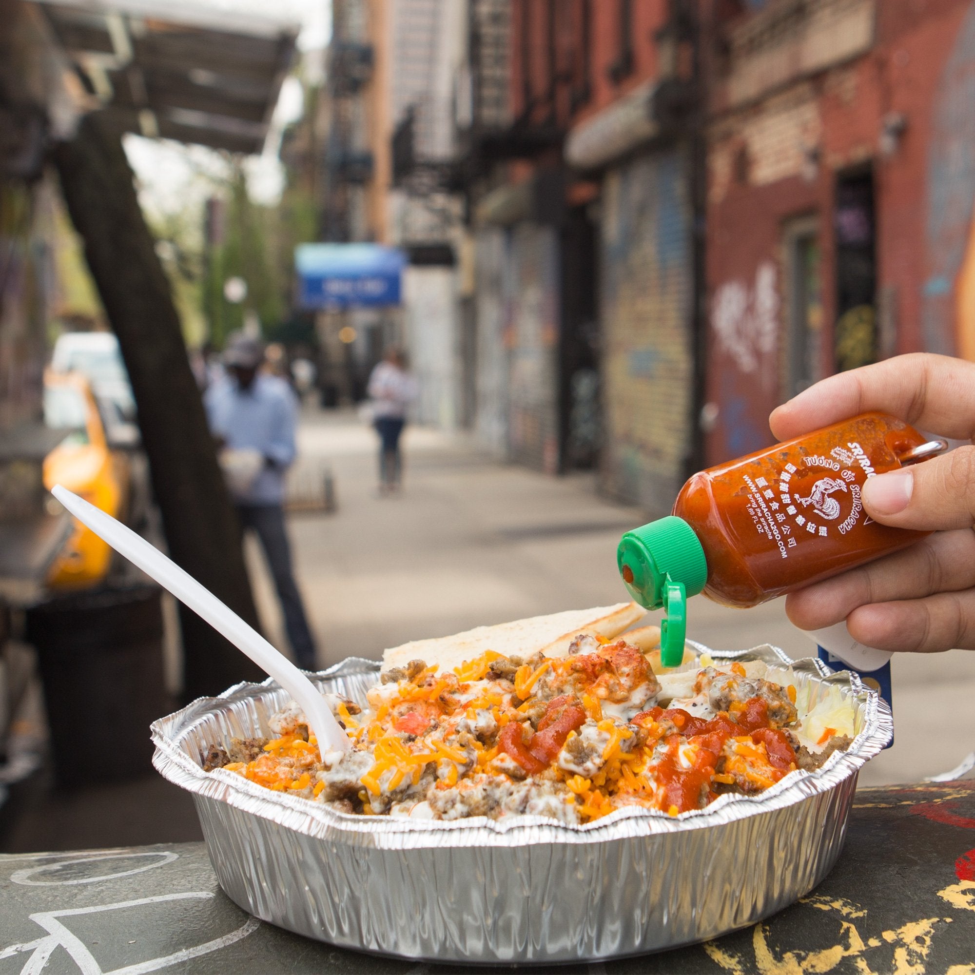 Sriracha Hot Sauce Keychain 17Oz, 10-Pack (Sauce Not Included)