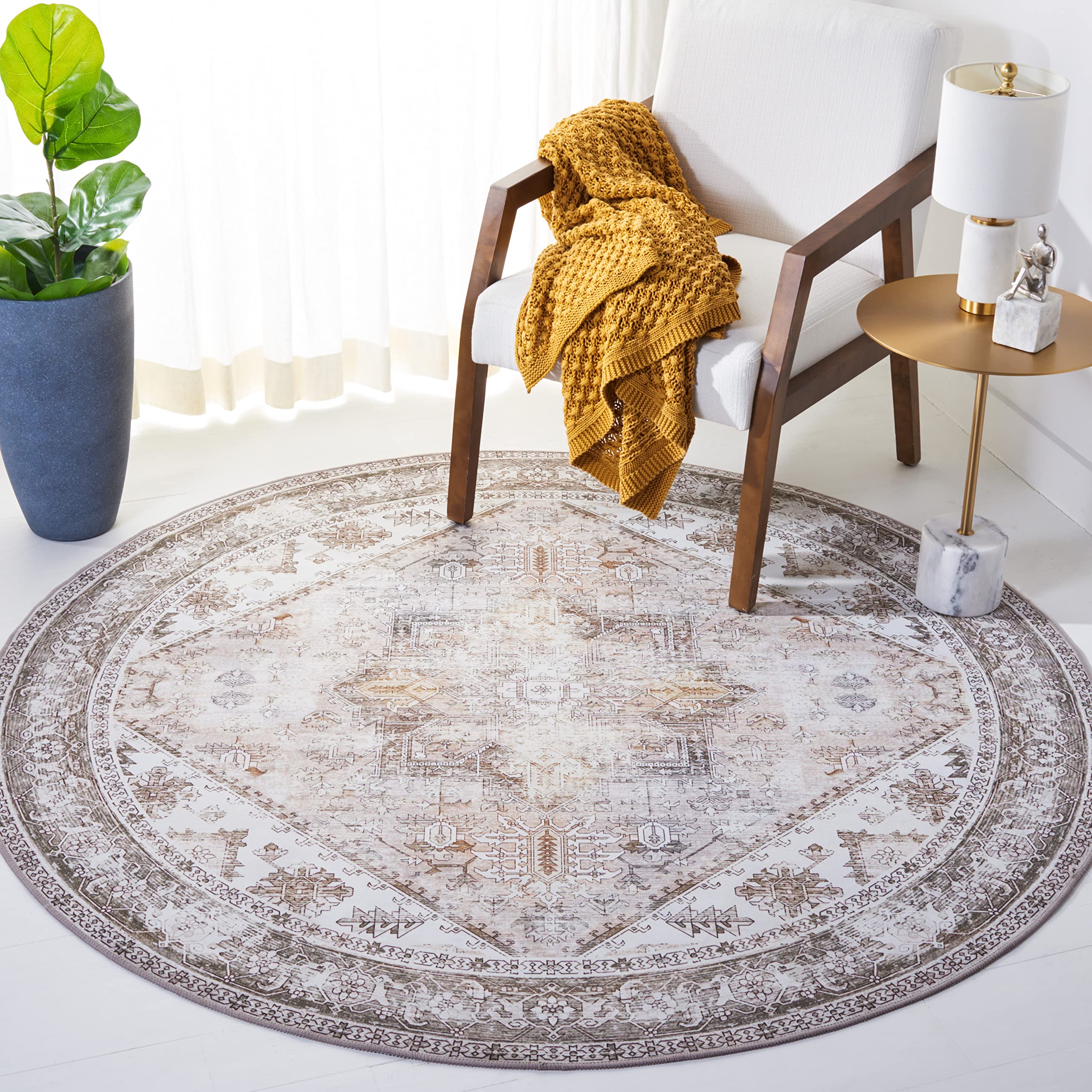 SAFAVIEH Tucson Collection Area Rug - 9 Round, Beige/Grey, Geometric Design, Machine Washable Indoor/Outdoor & Washable-Ideal f