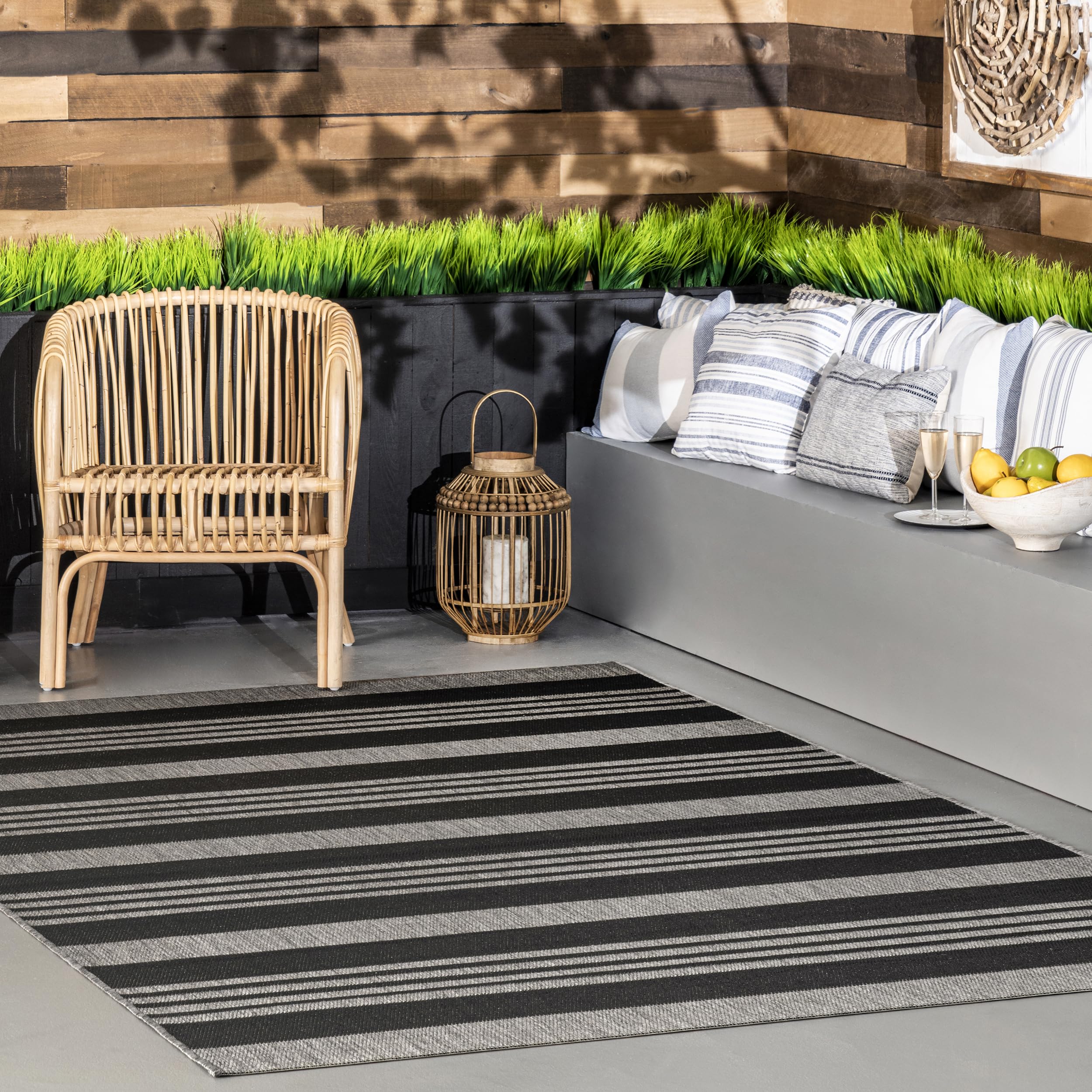 nuLOOM Robin Multi Stripe Indoor/Outdoor Accent Rug, 3x5, Grey