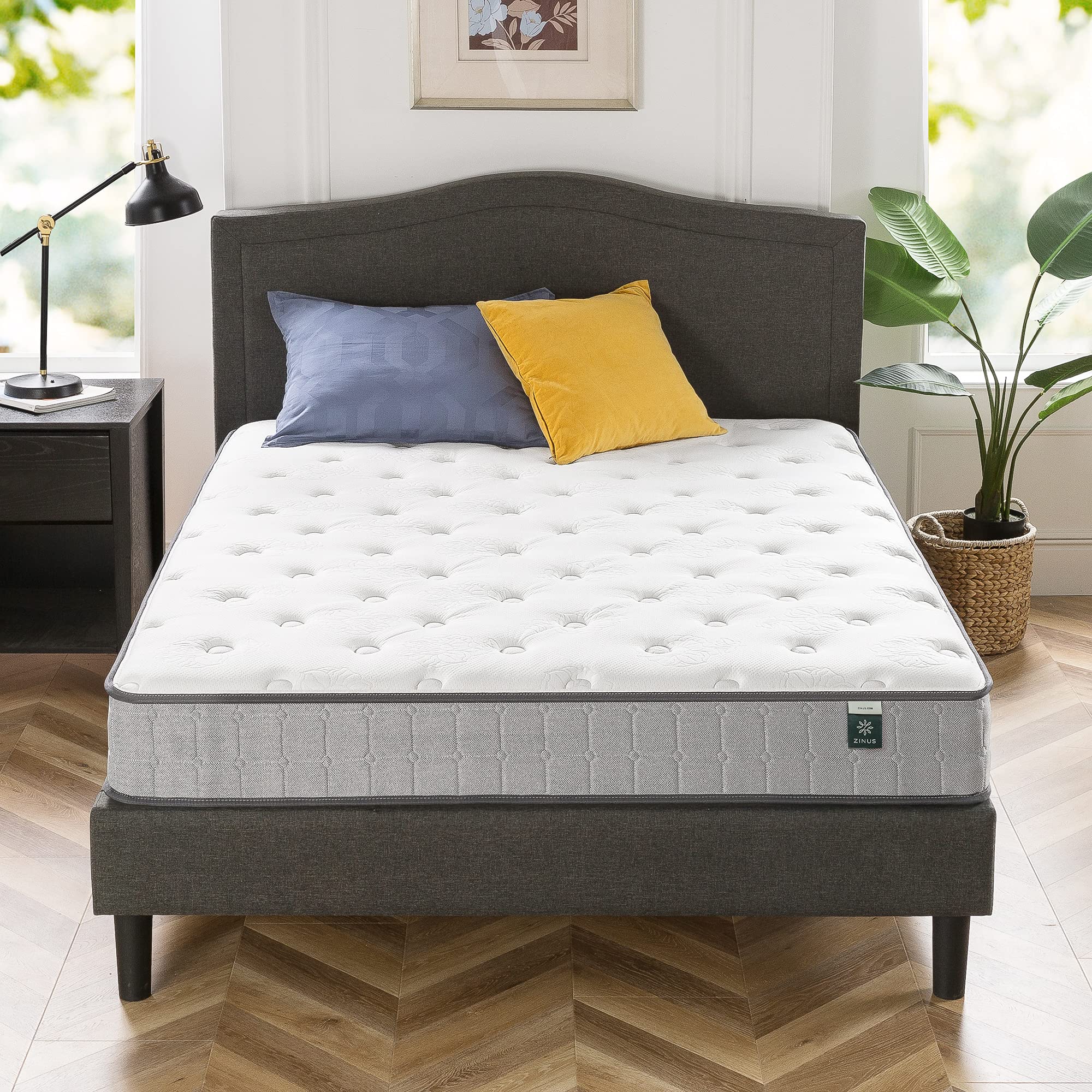 Zinus 8 Inch Comfort Support Cooling Gel Hybrid Mattress, Full, Tight Top Innerspring Mattress, Motion Isolating Pocket Springs,