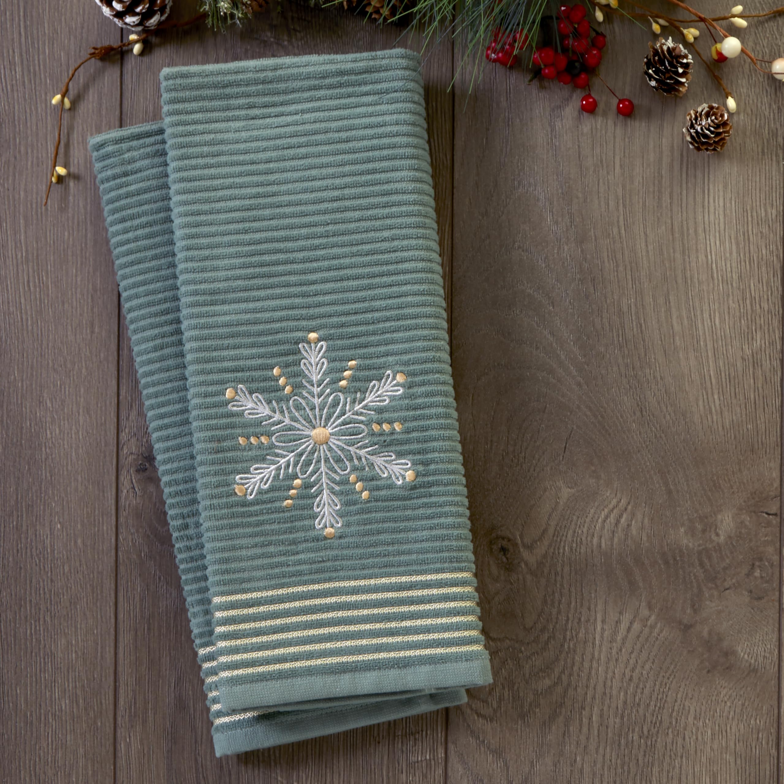 Skl Home Christmas Winter Snowflake Hand Towel Set, Green (2-Pack)