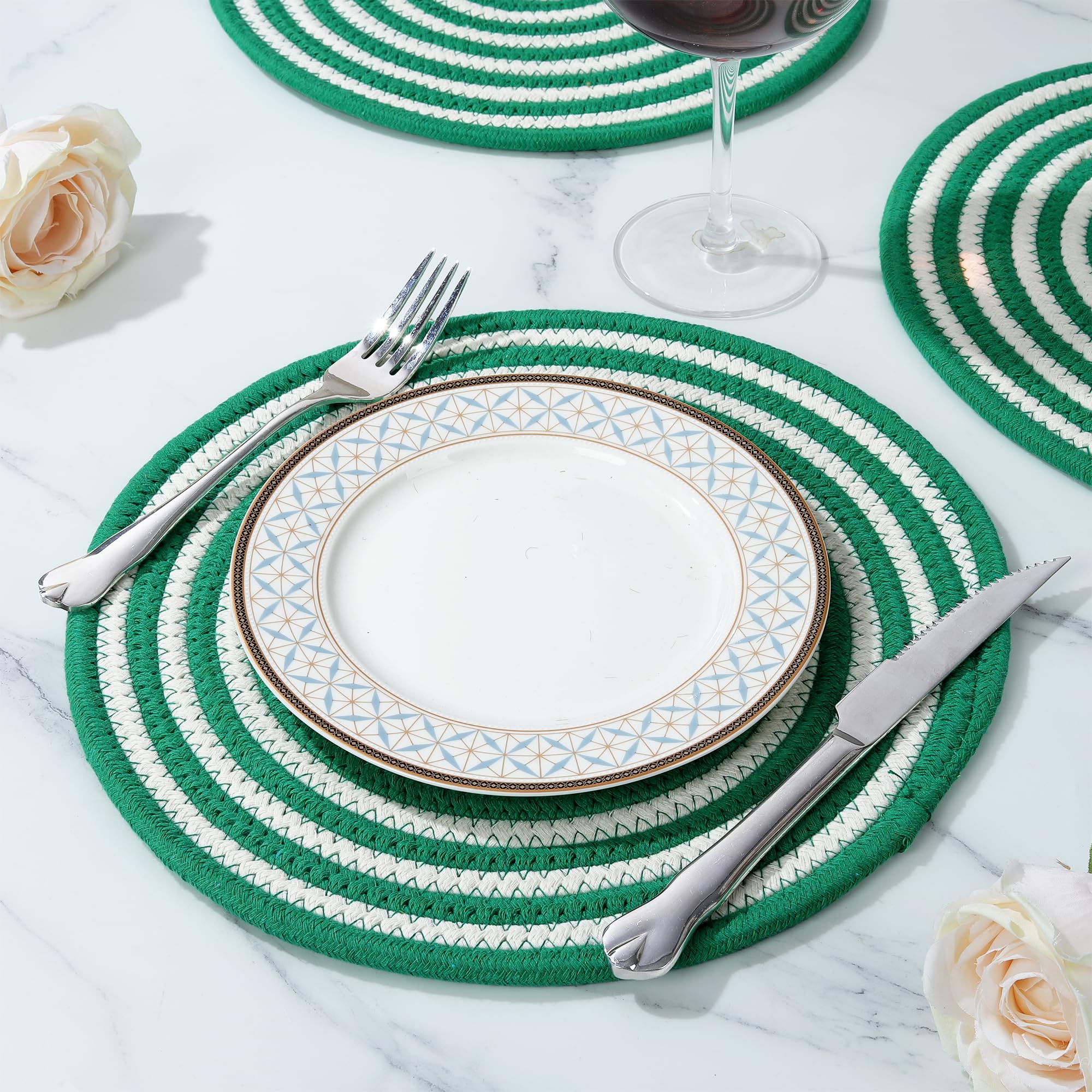 Fanquare 12 Inch Round Braided Placemats Set Of 4 Christmas Green Striped Cotton Rope Woven Table Mats Durable Non-Slip Placemat