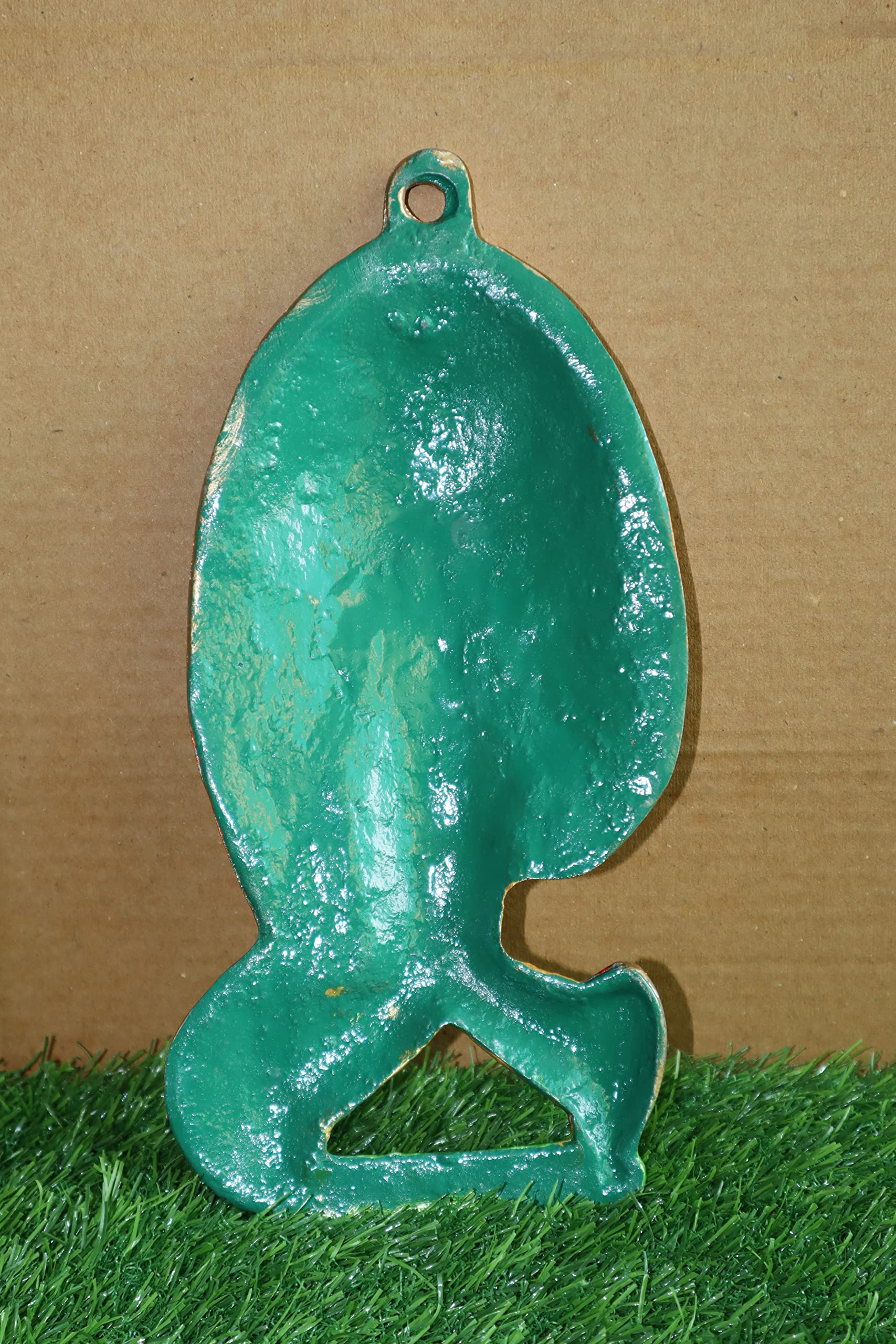 Salvus App Solutions Traditional Indian Namaste Lady Wall Hanging - Elegant Welcome Sign For Home Entrance, Vibrant Hand-Painted