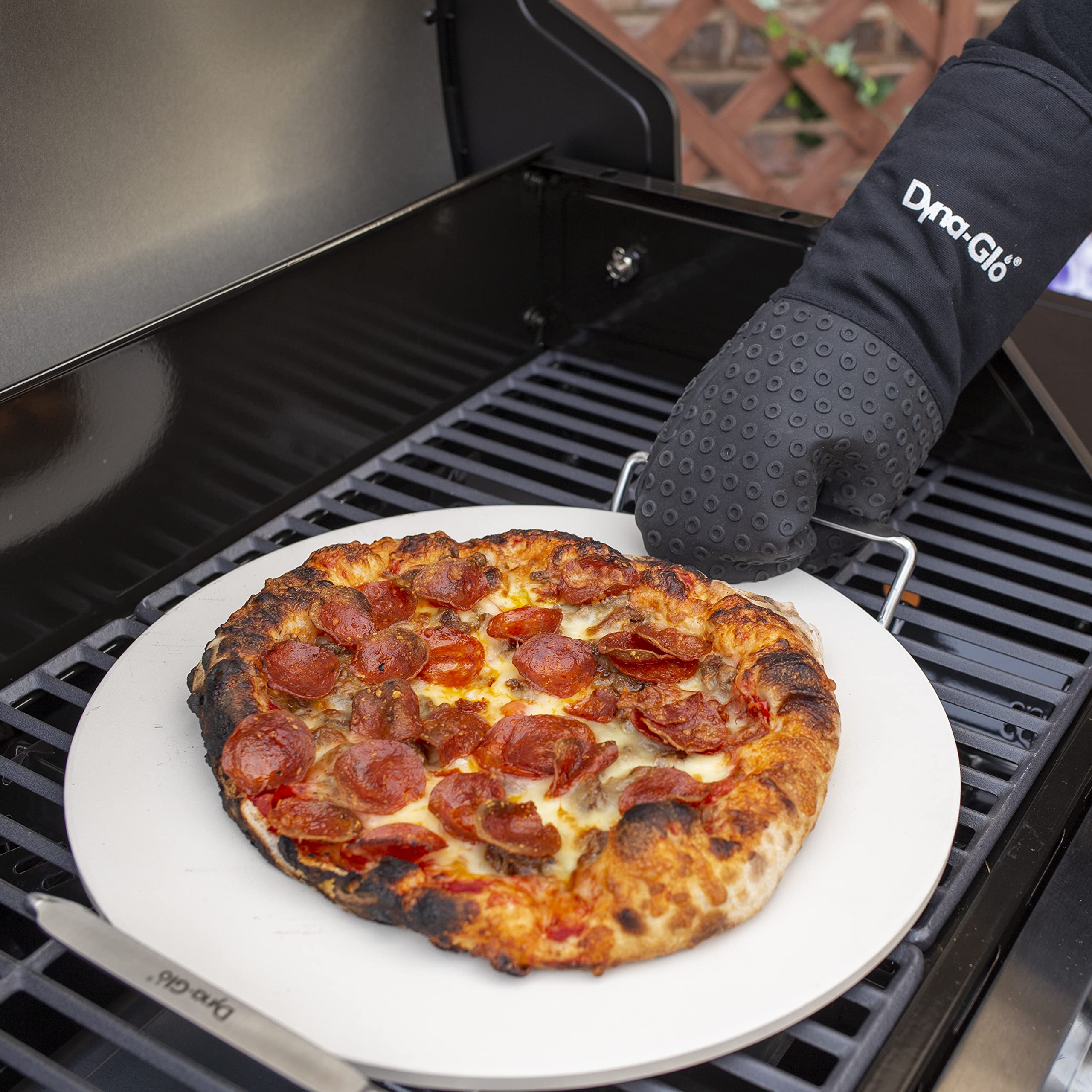 Dyna Glo Dg14Sm Grill Mitt, Black