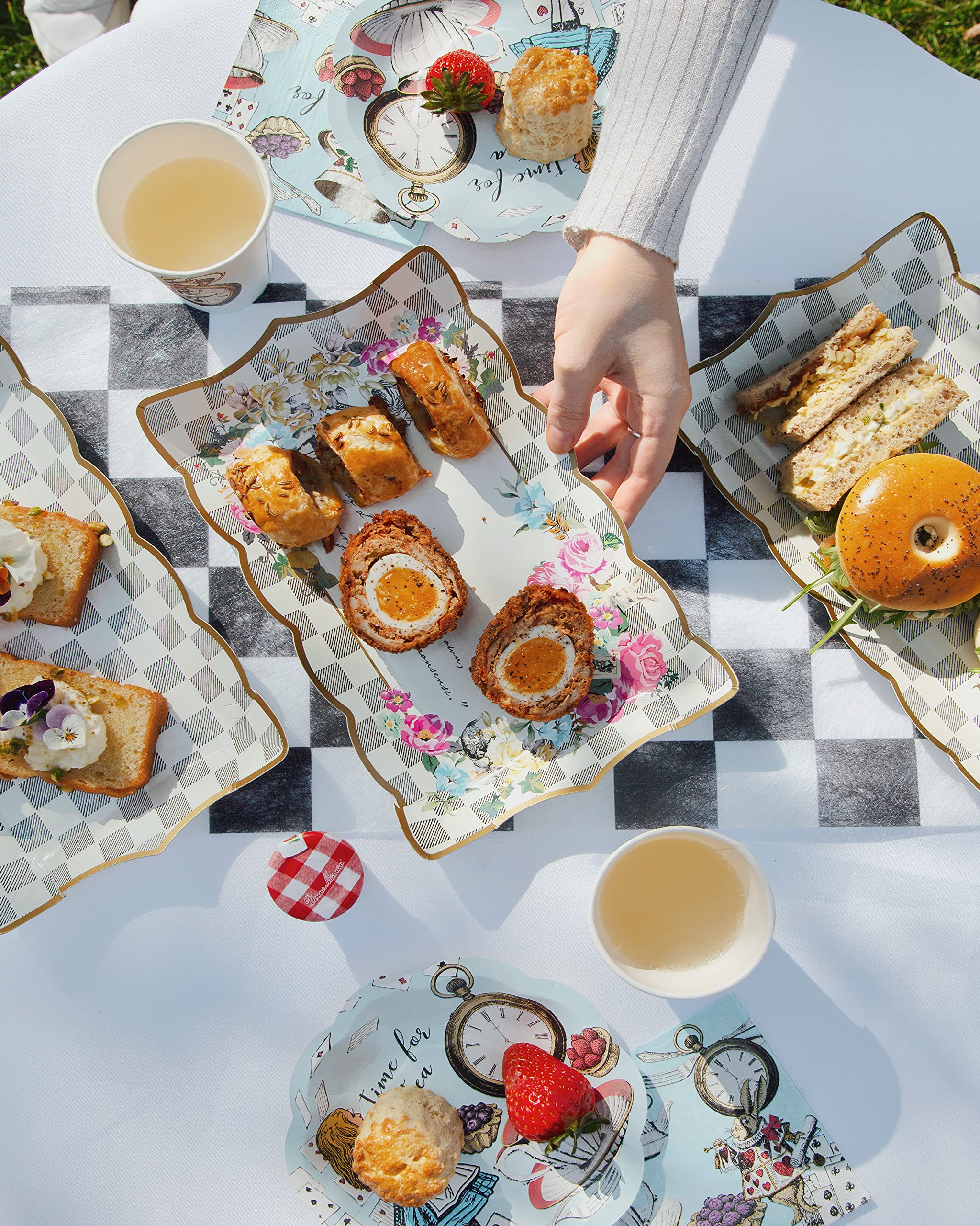 Talking Tables Truly Alice Food Serving Platter 12'' X 7.5'' A Tea Party Birthday, Multicolor