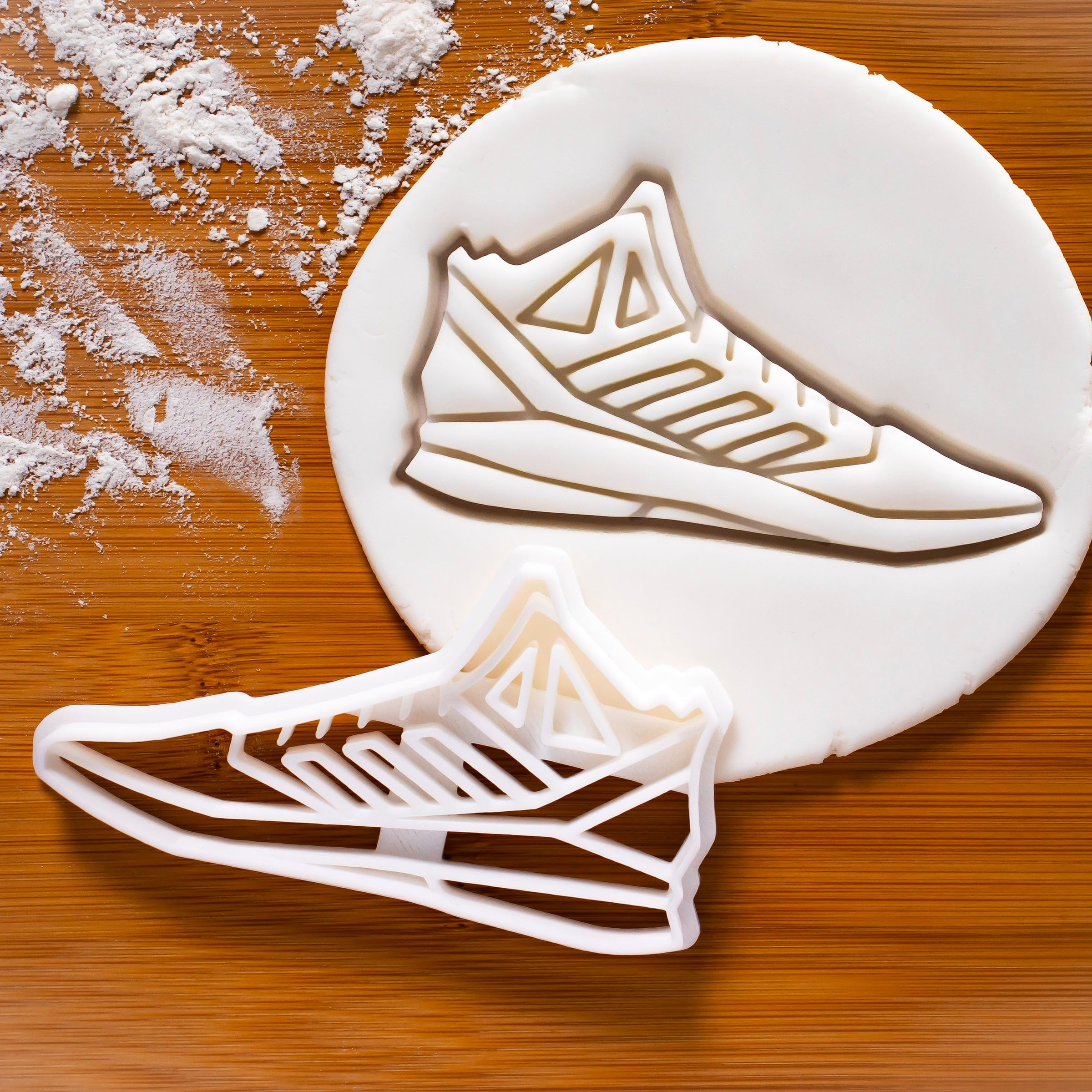 Basketball Shoe Cookie Cutter, 1 Piece - Bakerlogy