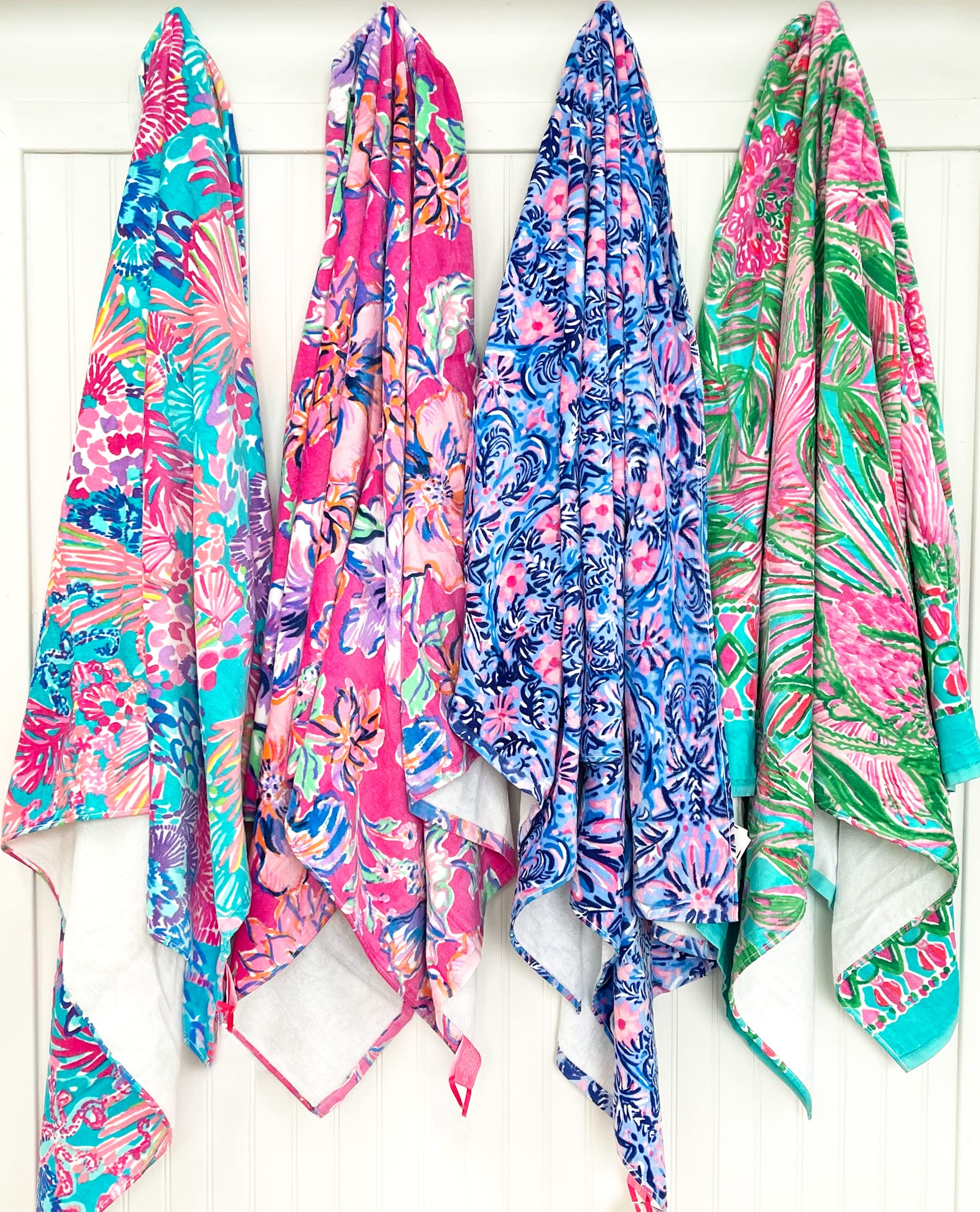 Lilly Pulitzer Oversized Beach Towel - Large Terry Cloth, 40x70, Splendor in The Sand