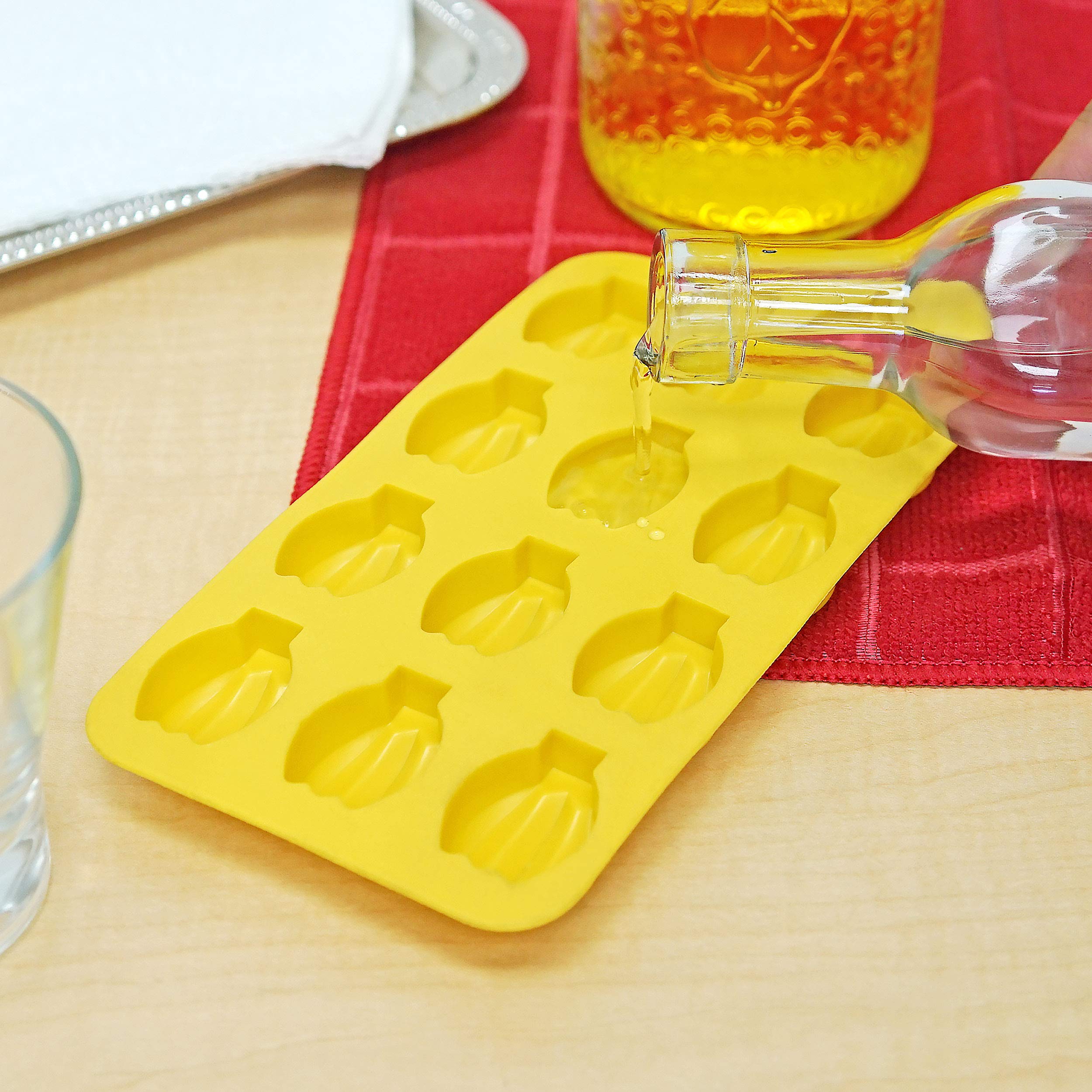 Fairly Odd Novelties Banana Shape Flexible 12 Ice Cube Tray Mold Yellow Rubber Novelty Gag Gift, One Size