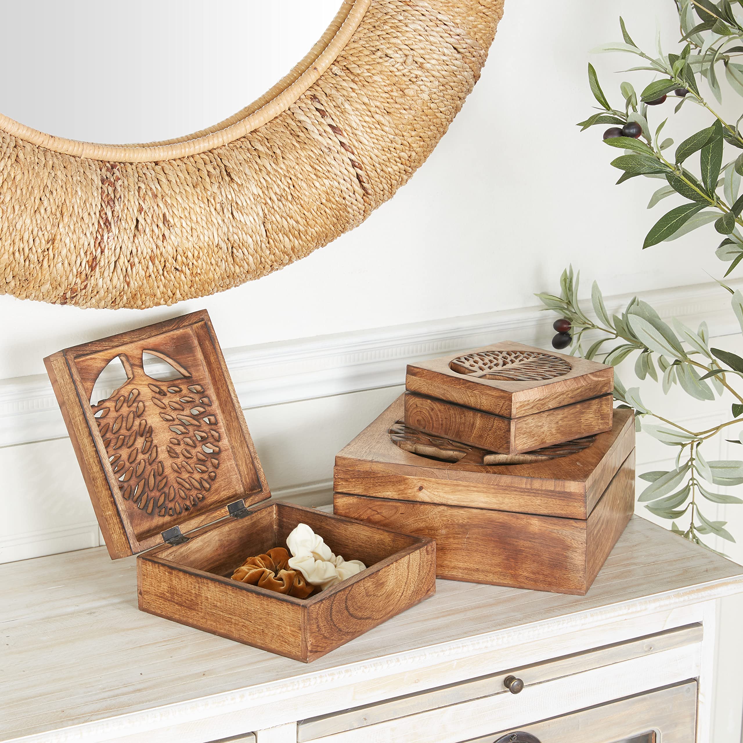 Deco 79 Wood Tree Handmade Decorative Box Decorative Keepsake Boxes with Hinged Lid, Set of 3 Storage Boxes, Brown