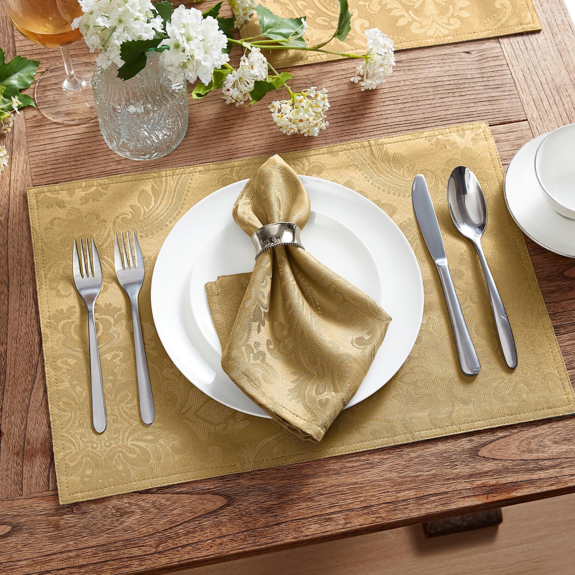 Elrene Home Fashions Caiden Elegance Damask Fabric Napkins (Set Of 4), 17'' X 17'', Gold