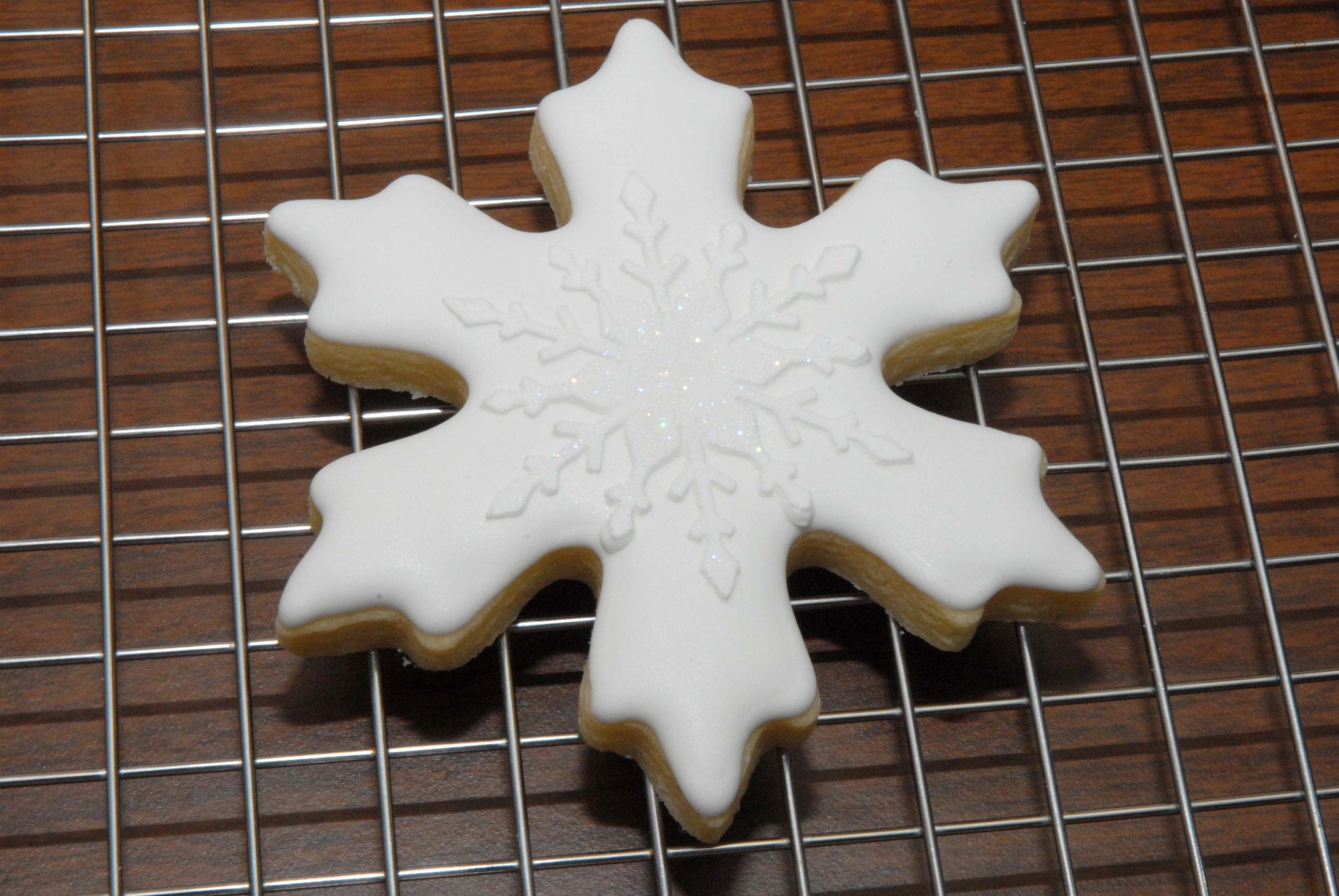 Designer Stencils Snowflake Cake Stencil, Beige/Semi-Transparent
