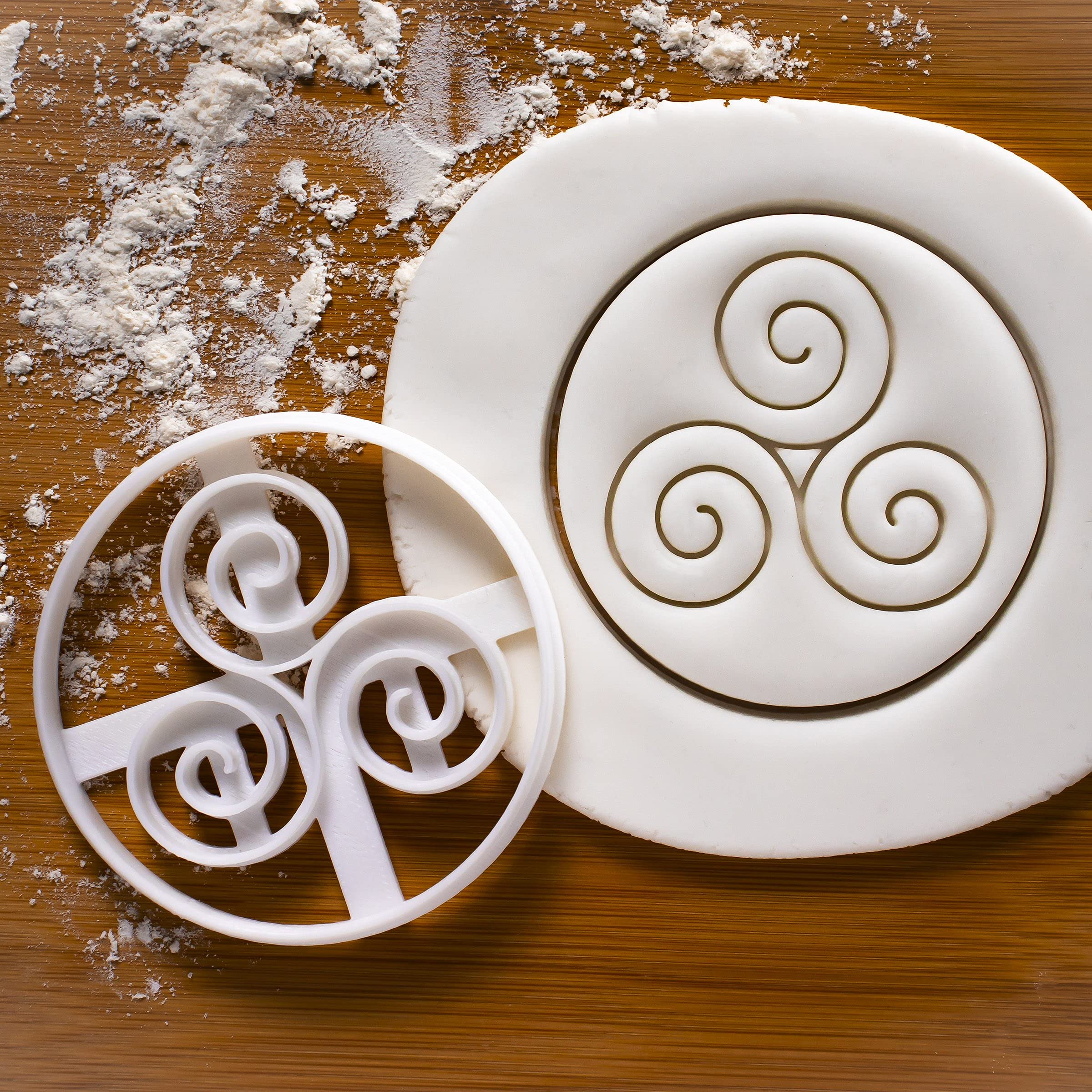 Nordic Runes - Triskelion Cookie Cutter, 1 Piece - Bakerlogy
