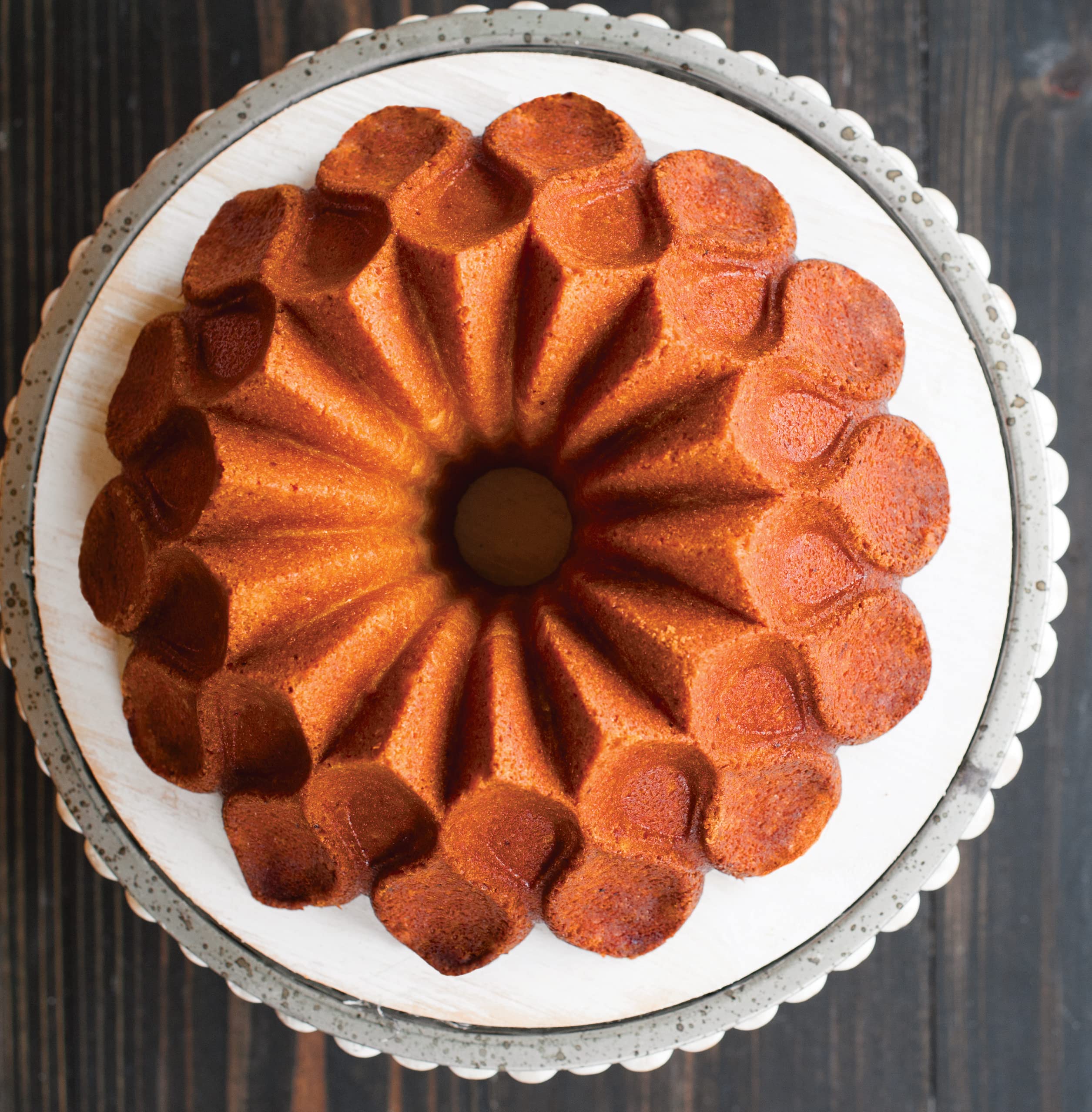 Nordic Ware Crown Bundt Pan - Gold Aluminum - One Size - Model 91777