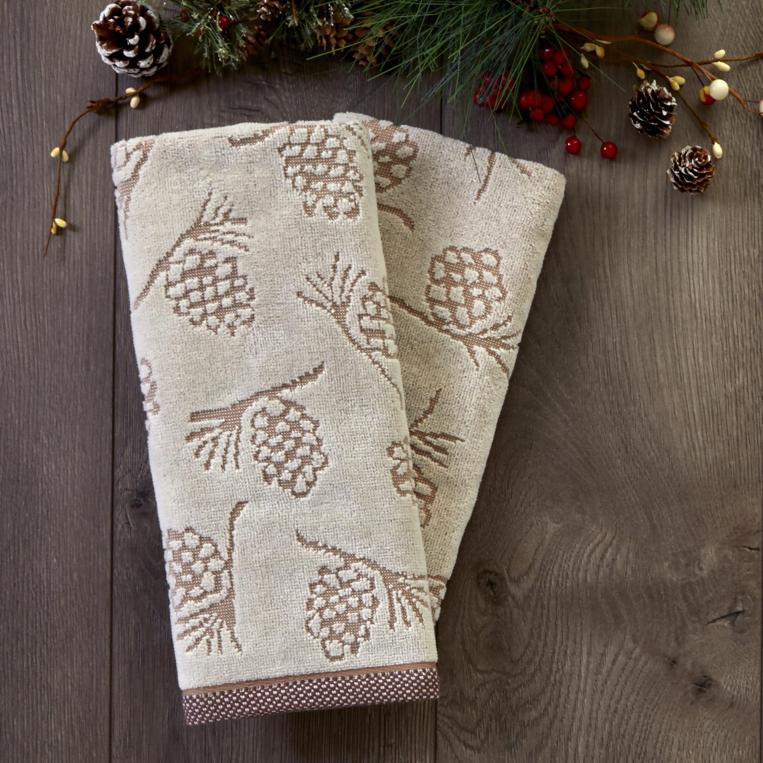Skl Home Fall/Winter/Christmas Pinecone Jacquard Hand Towel 2Pc Set For Bath/Kitchen/Bar & Gift, Wheat