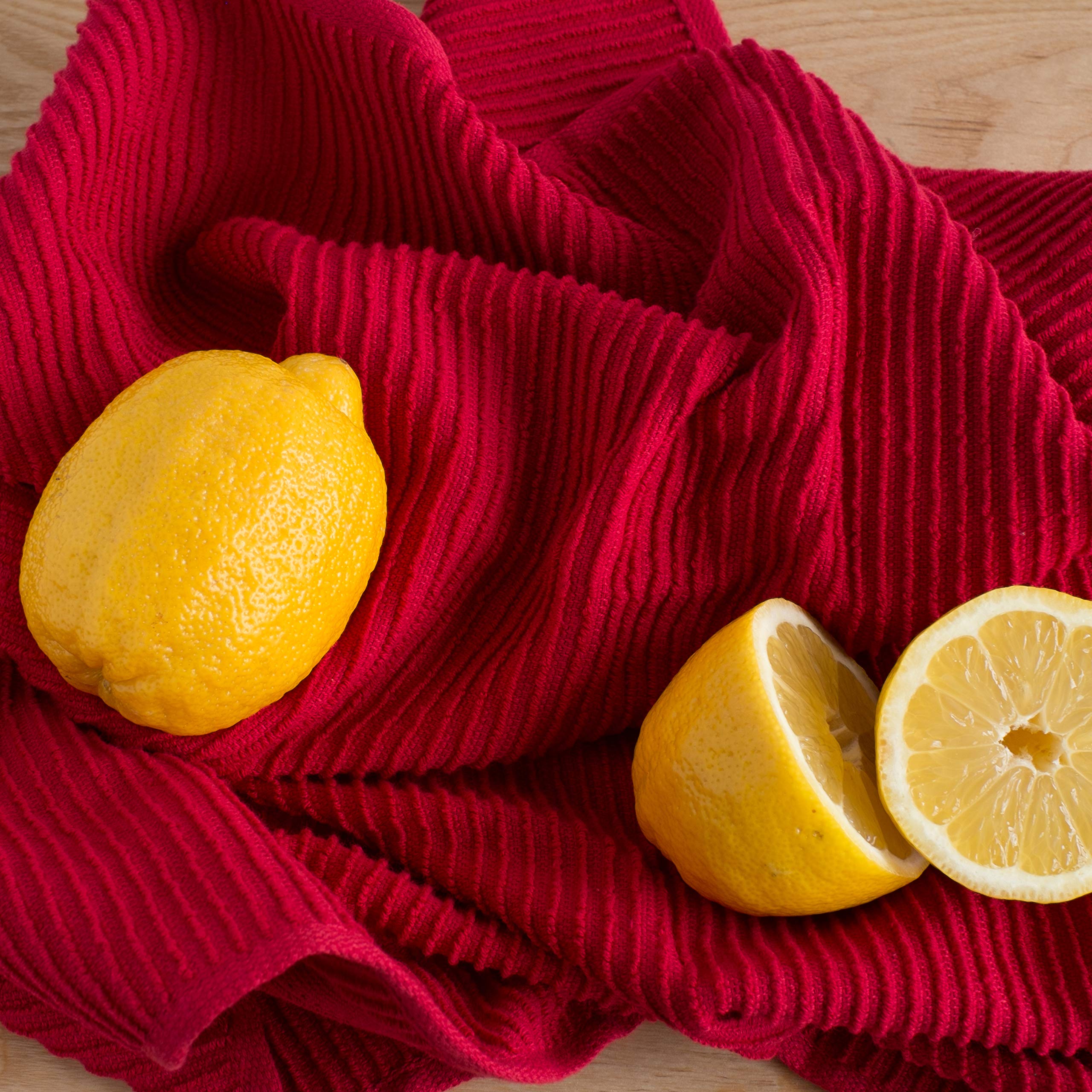 Now Designs Ripple Kitchen Towel  Set of 2  Red