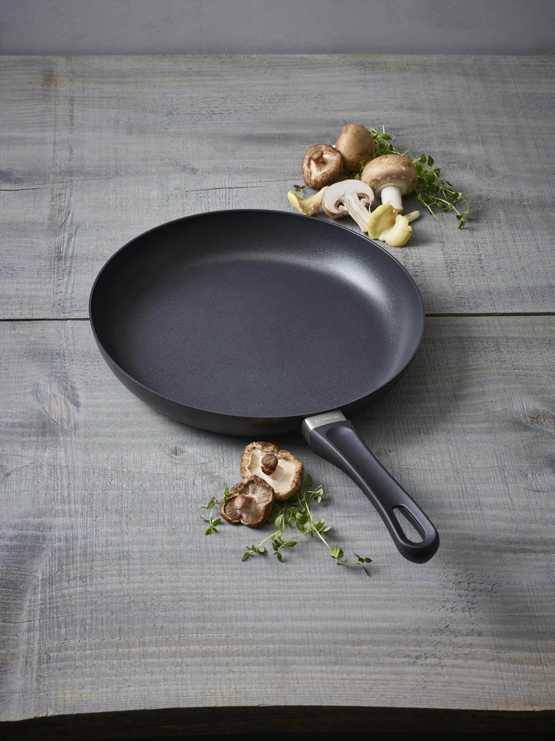 Scanpan Classic Inch, Non-Induction 11 Fry Pan, Black