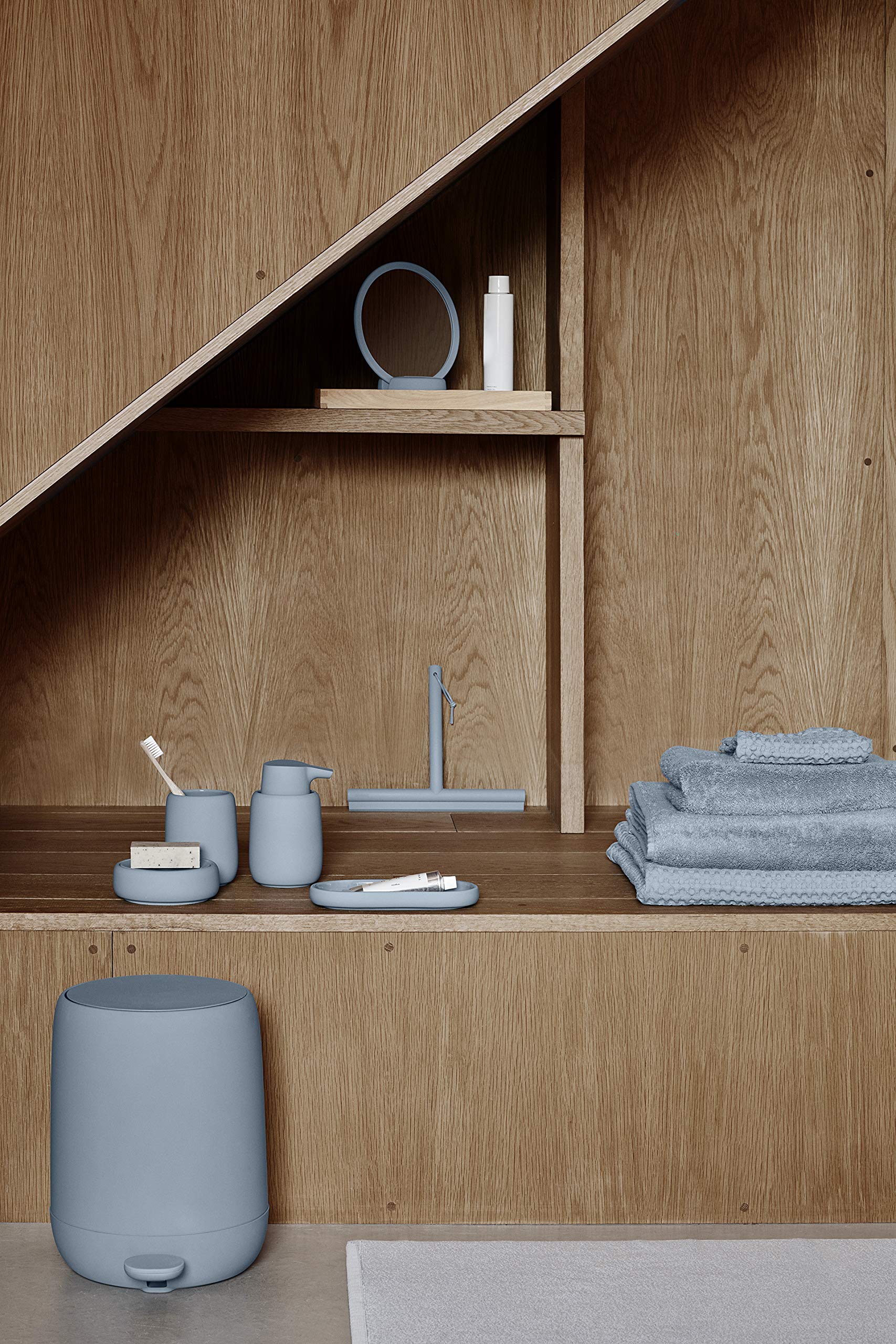 Blomus Toothbrush Mug, Ceramic And Silicone, Magnet, H 11 Cm,  8,5 Cm, V 0,3 L