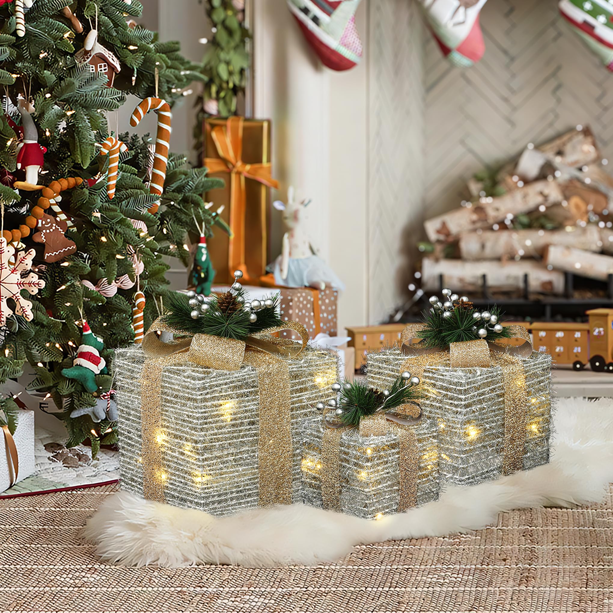LuxenHome Set of 3 Lighted Gift Boxes, Battery Operated Silver Tinsel with Gold Ribbon Bow Boxes for Xmas, Lawn, Porch, Under Tr