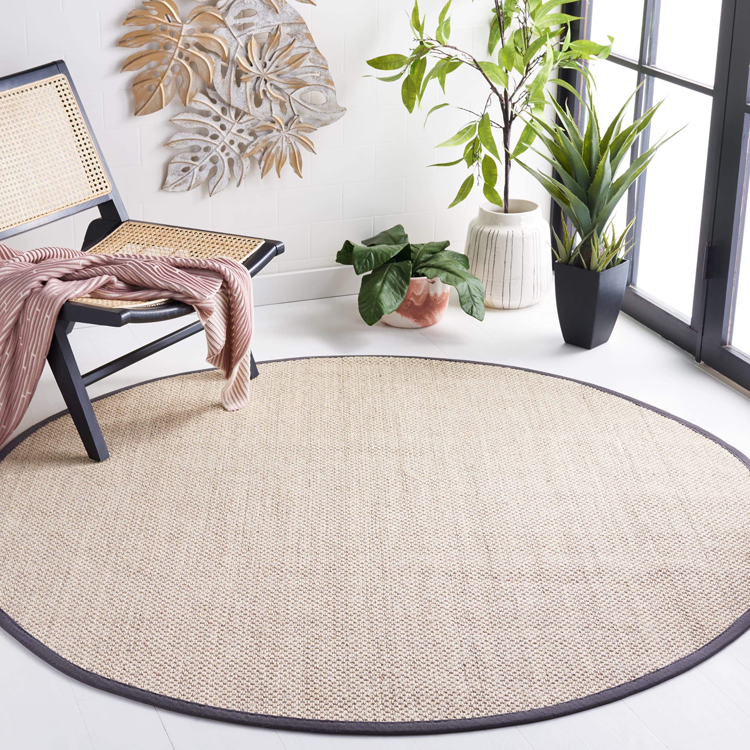 SAFAVIEH Natural Fiber Collection Area Rug - 4 Round, Marble & Dark Grey, Border Sisal Design, Easy Care, Ideal for High Traffi