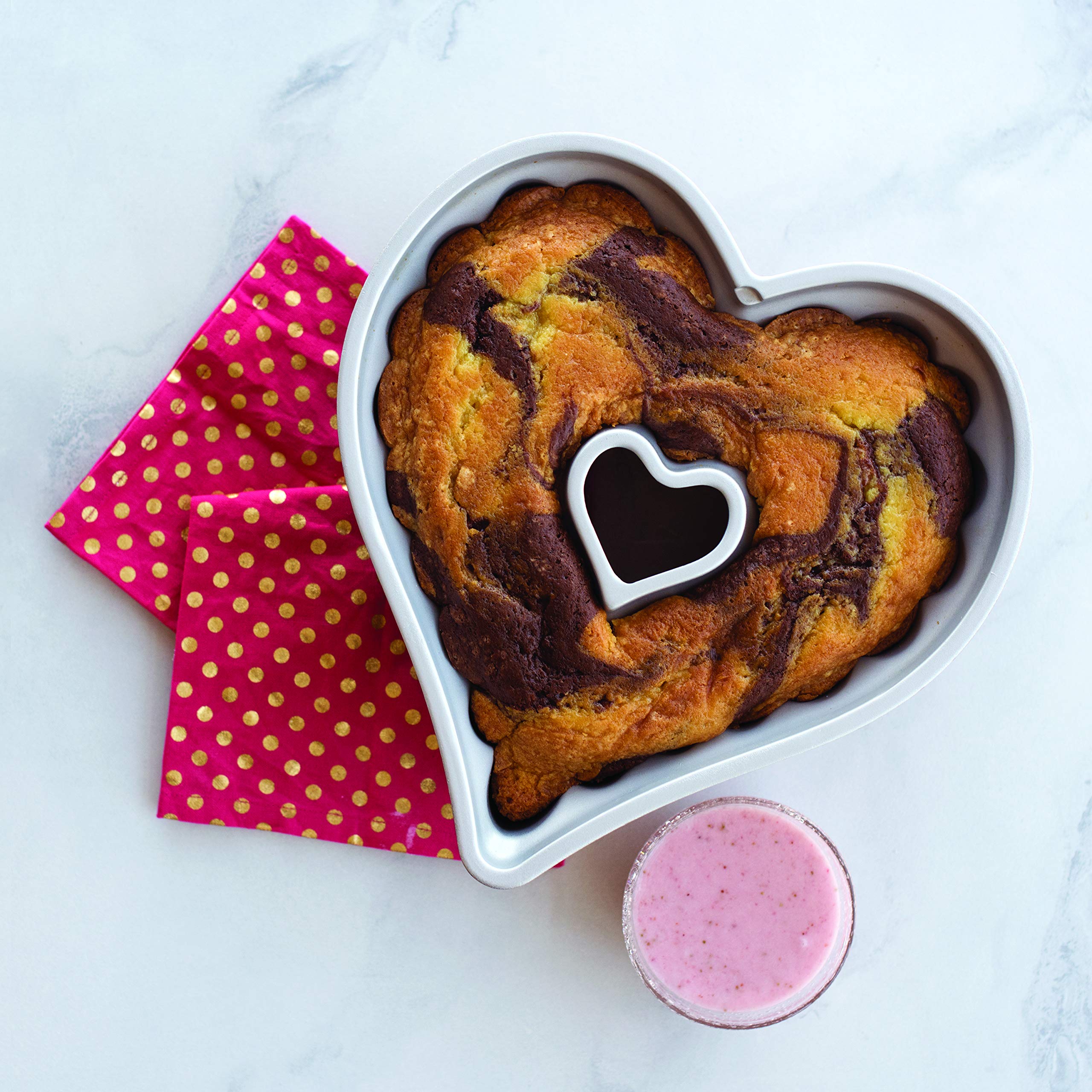 Nordic Ware Elegant Heart Bundt, 10 Cup, Toffee