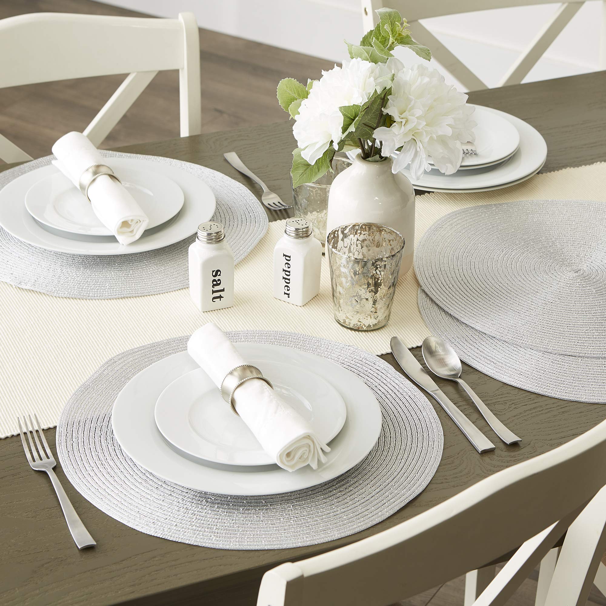 DII Metallic Silver Round Polypropylene Woven Placemat (Set of 4)