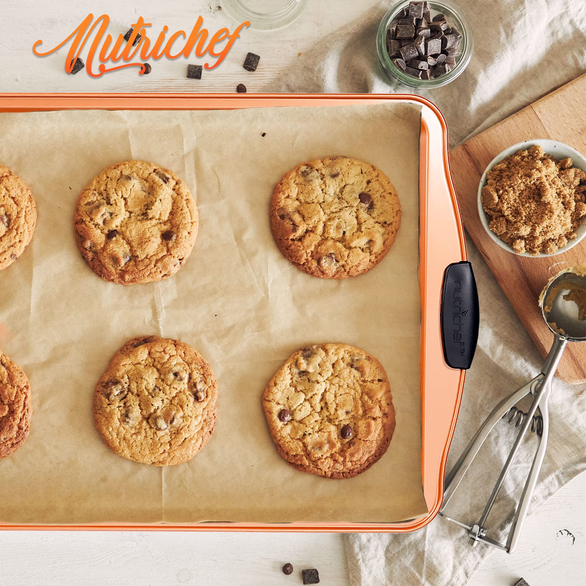 Nutrichef 13    Non Stick Cookie Sheet, Small Copper Commercial Grade Restaurant Quality Carbon Metal Bakeware With Black Silico