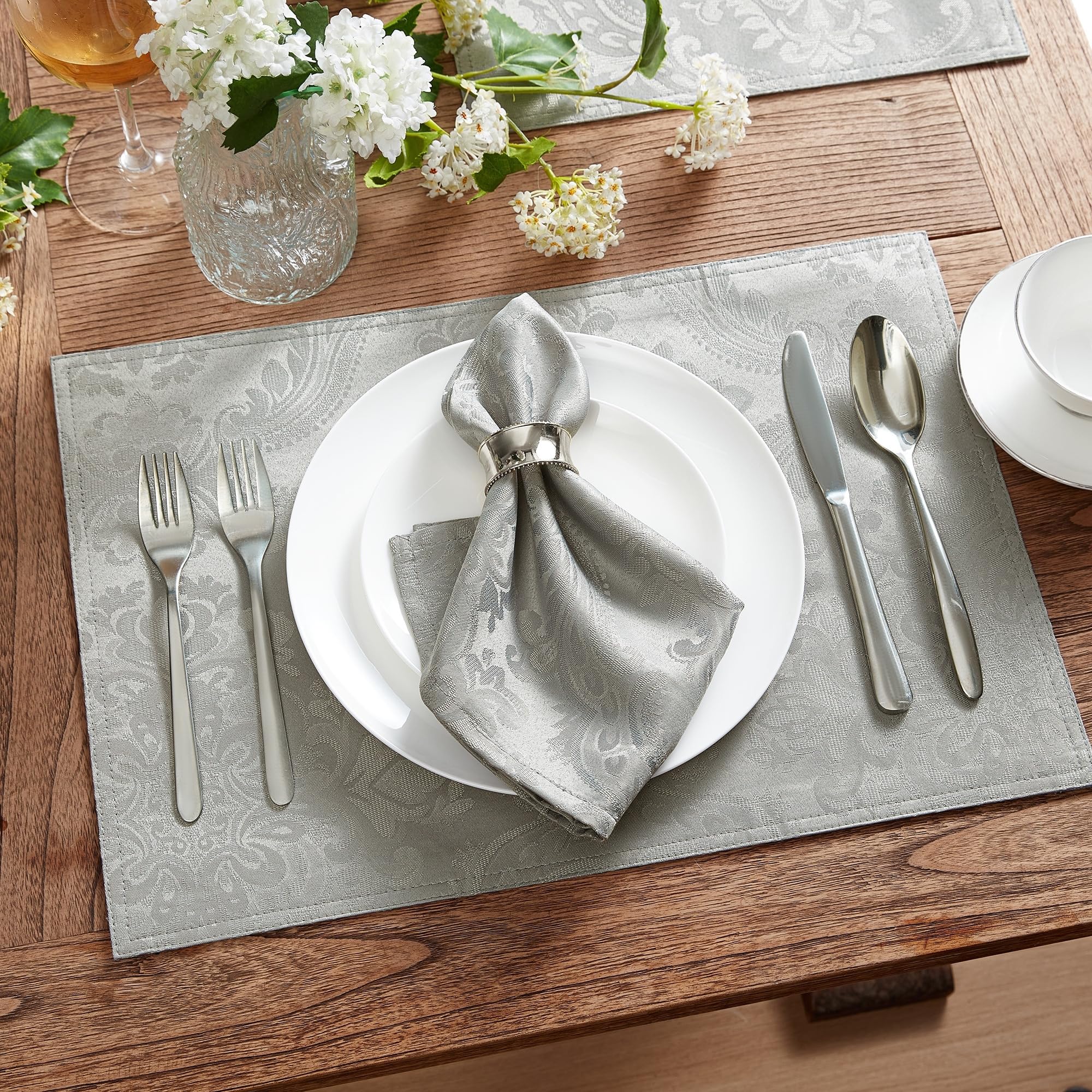 Elrene Home Fashions Caiden Elegance Damask Waterproof, Stain & Wrinkle Resistant Fabric Napkins (Set Of 4), 17'' X 17'', Silver