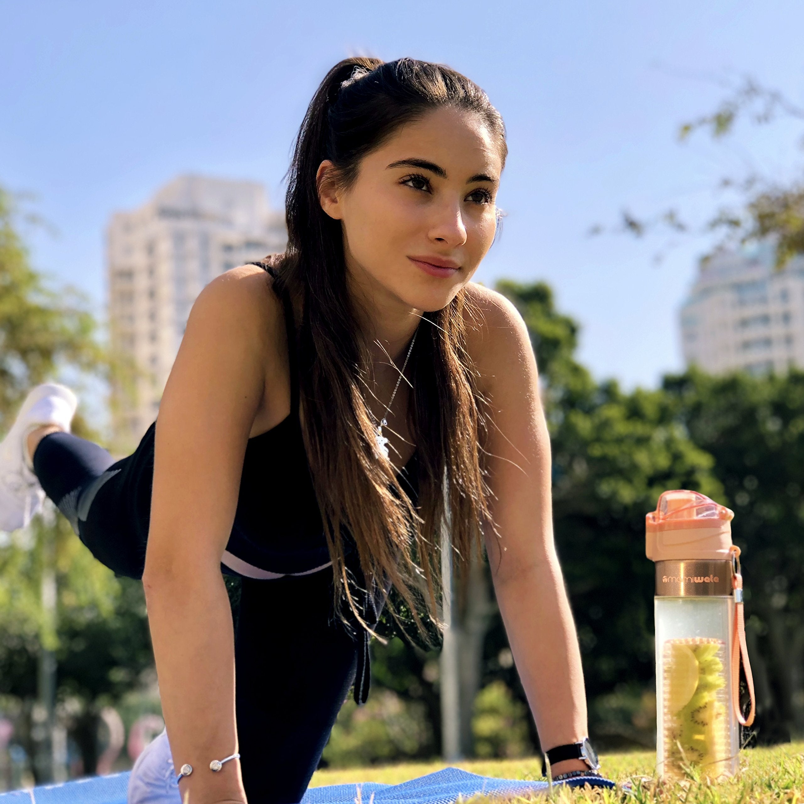 MAMI WATA Fruit Infuser Water Bottle - 24 oz - Tritan Plastic - Unique Stylish Design - Fruit Infused Water recipes eBook & Insu