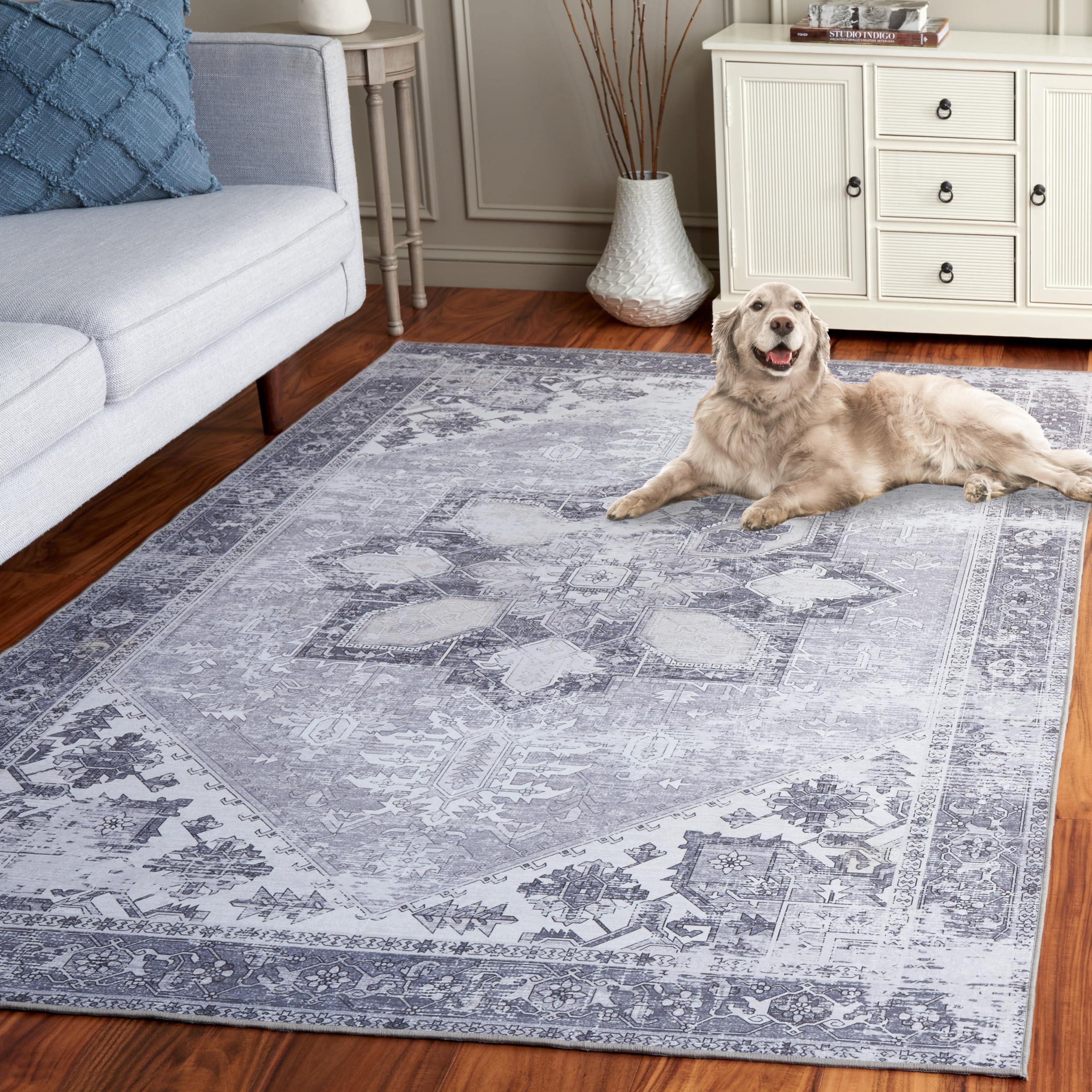 SAFAVIEH Washable Rug Tucson Collection - 8 x 10, Light Grey, Slip Resistant, Ideal for High Traffic Areas in Living Room, Bed