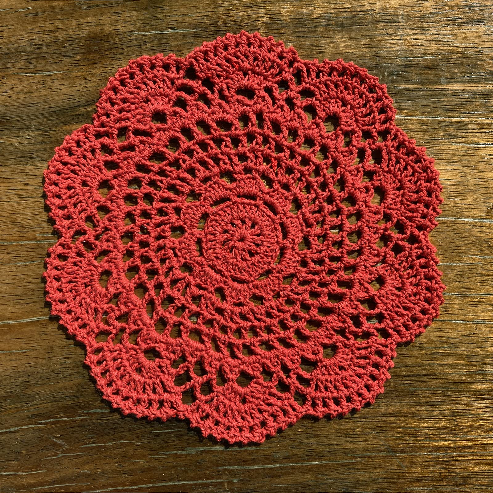Hsvanyr Round Crochet Lace Doily Floral Design Fabric Coasters Doilies Value Pack, 4 Pcs/Set Lace Doilies (Red)