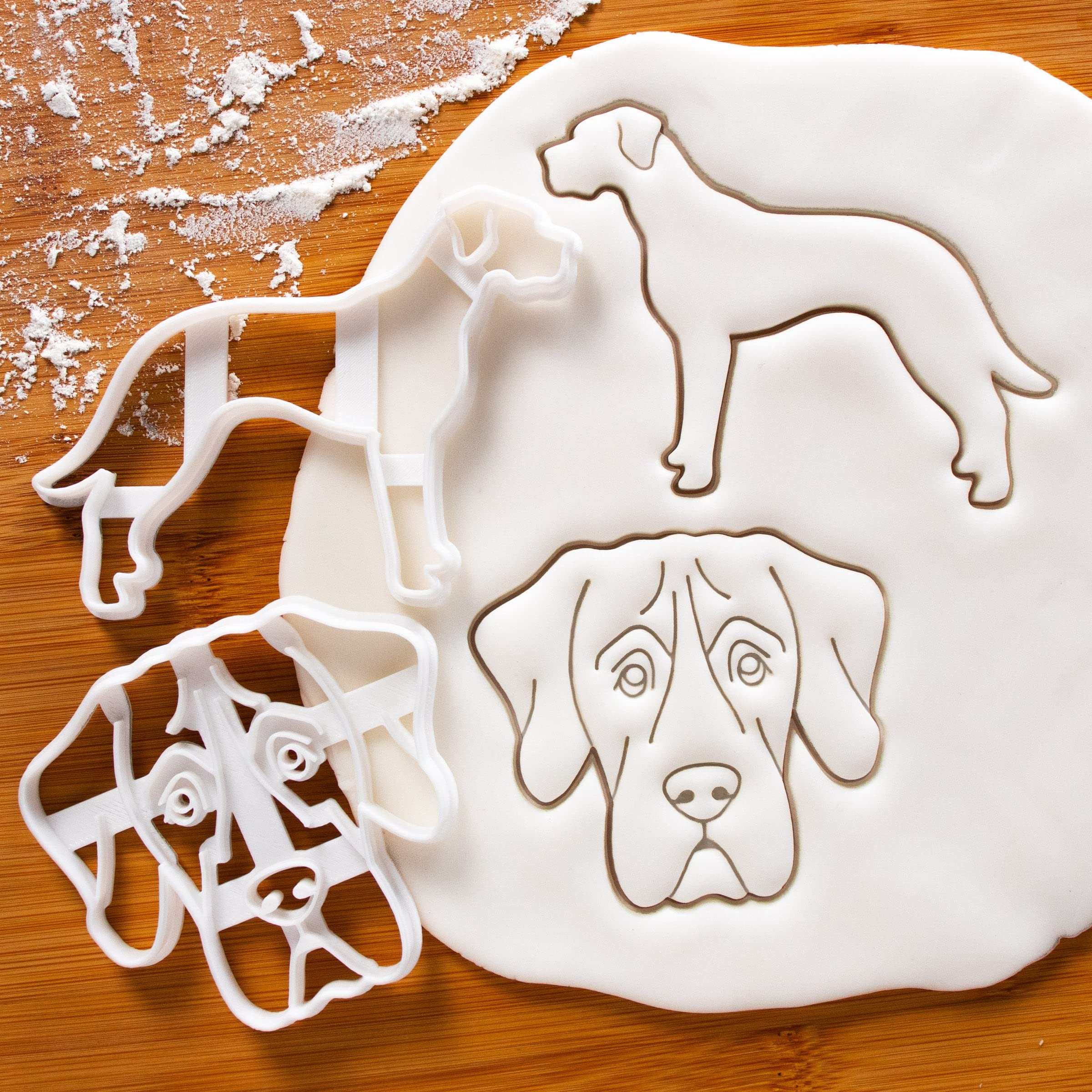 Bakerlogy Set of 2 Great Dane Cookie Cutters - White Plastic, Model LDN12565_JP