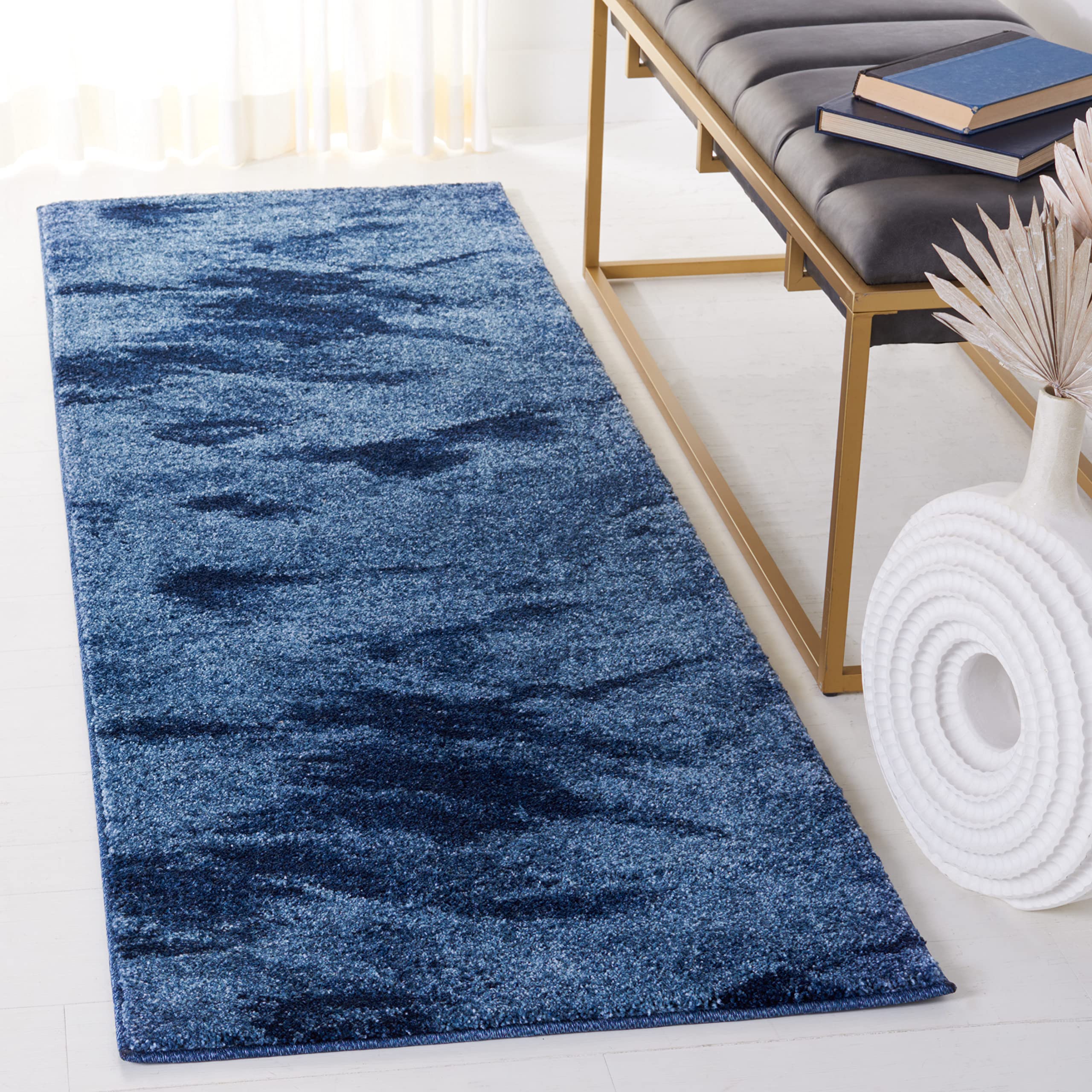 SAFAVIEH Retro Collection Runner Rug - 23 x 15, Light Blue & Blue, Modern Abstract Design, Non-Shedding & Easy Care, Ideal for