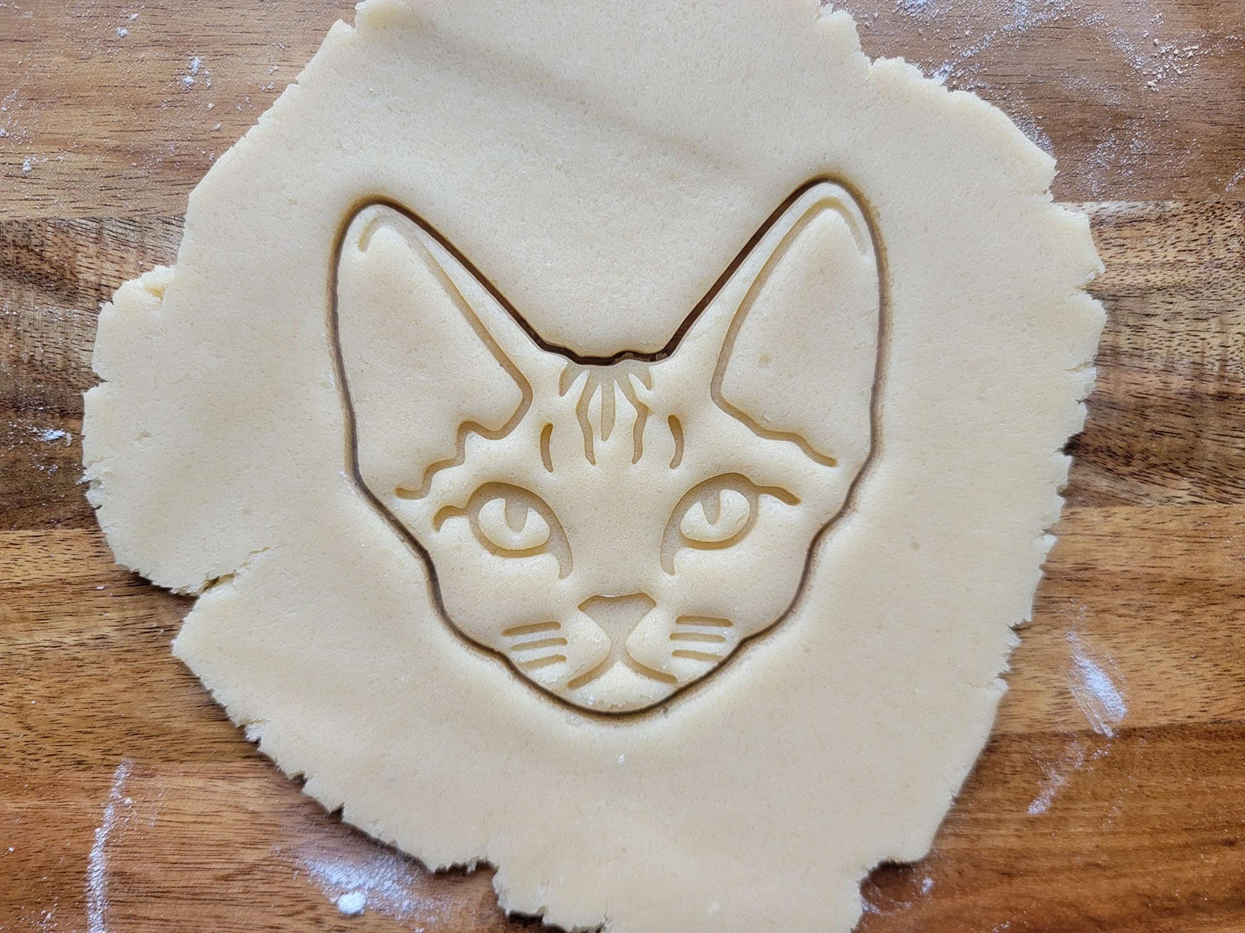 Devon Rex Cat Cookie Cutter, 3 Inch, Face Shape