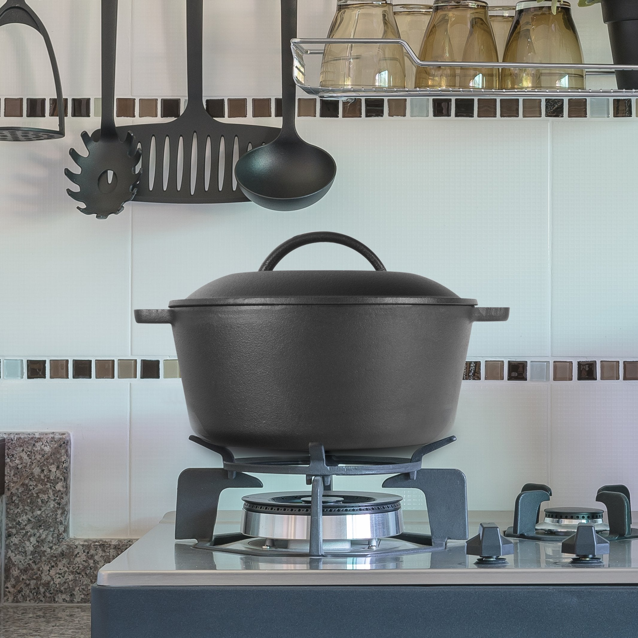 Commercial Chef 5 Quart Cast Iron Dutch Oven With Dome Lid & Handles, Preseasoned