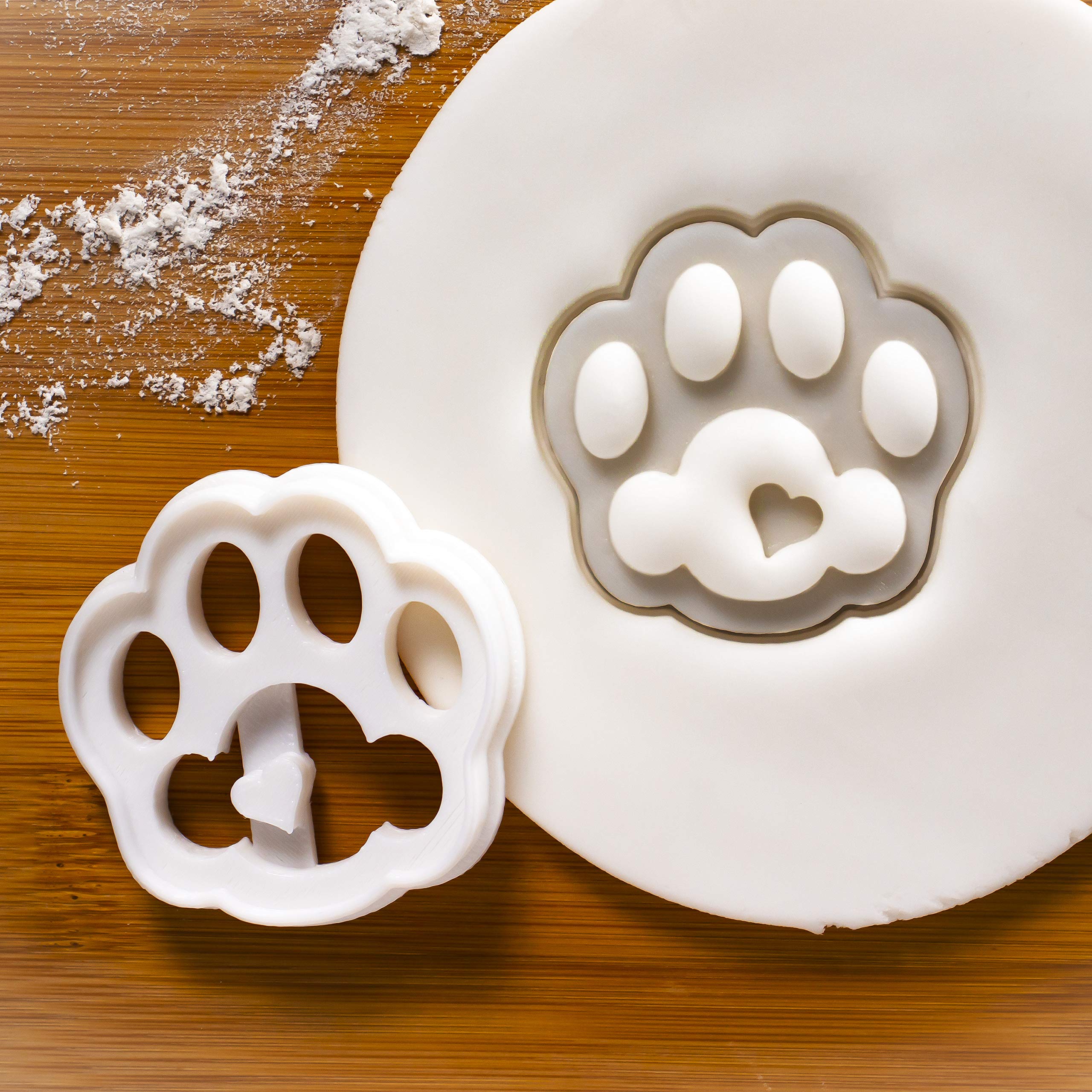 Set Of 2 Kitty Paw Cookie Cutters (Designs: Cute And Realistic), 2 Pieces - Bakerlogy